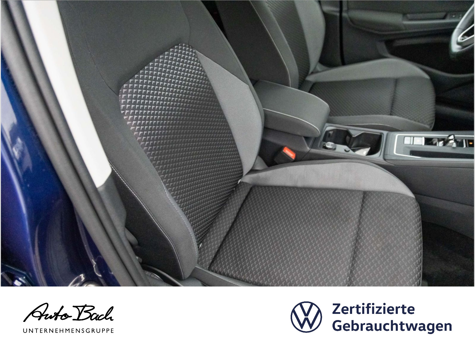 Volkswagen Golf VIII 1.5 eTSI "ACTIVE" DSG Navi LED ACC Digital Cockpit EPH AHK