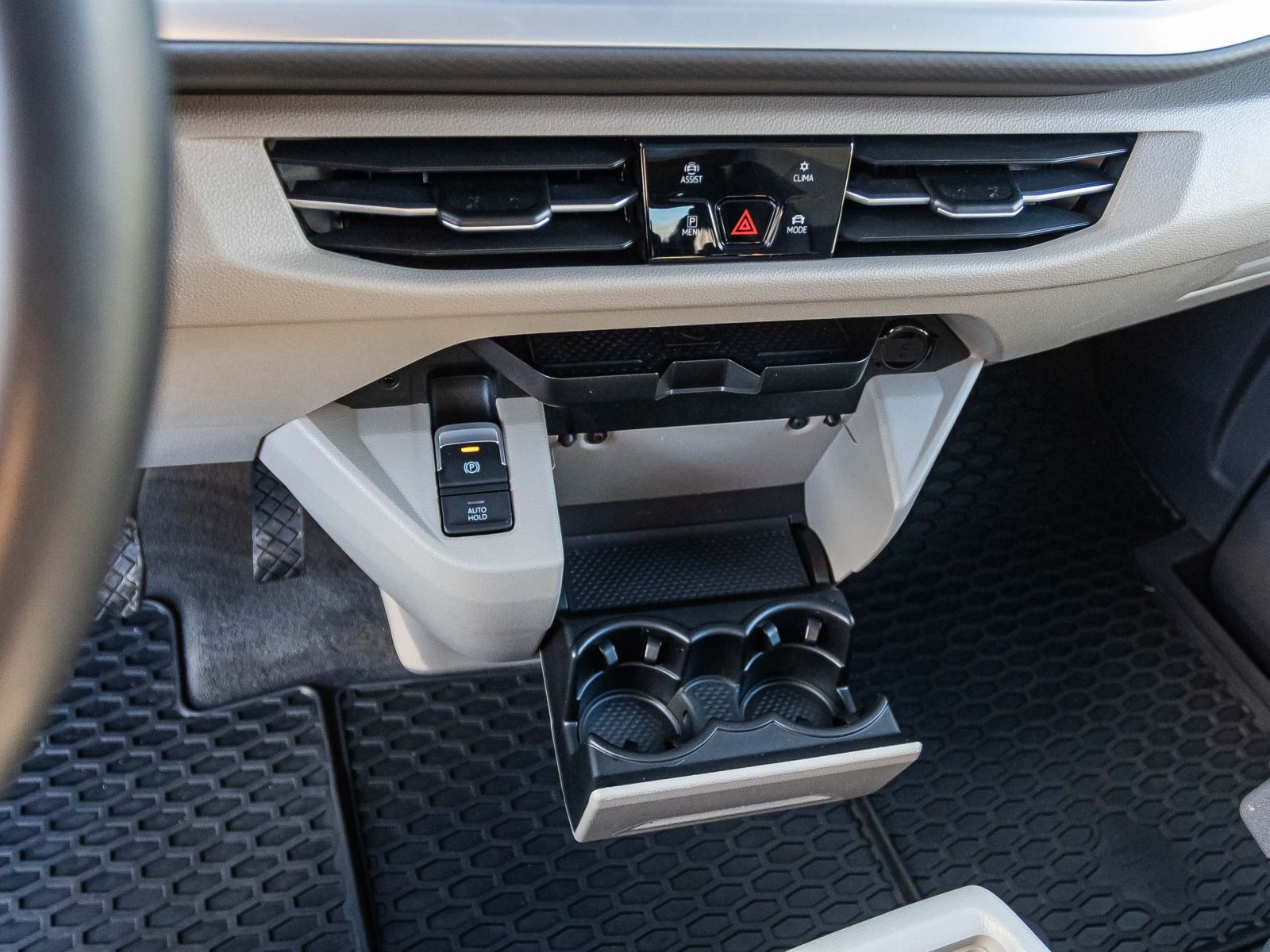 Volkswagen T7 Multivan 2.0 TDI Life Lang | Navi | DCC