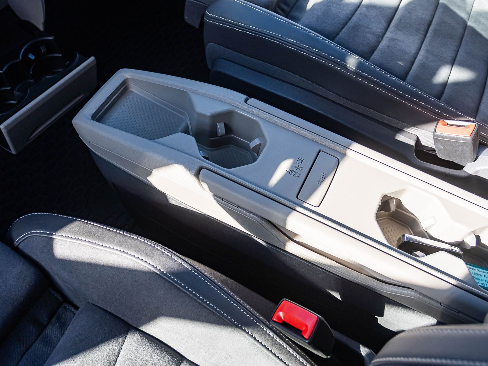 Volkswagen T7 Multivan 2.0 TDI Life Lang | Navi | DCC