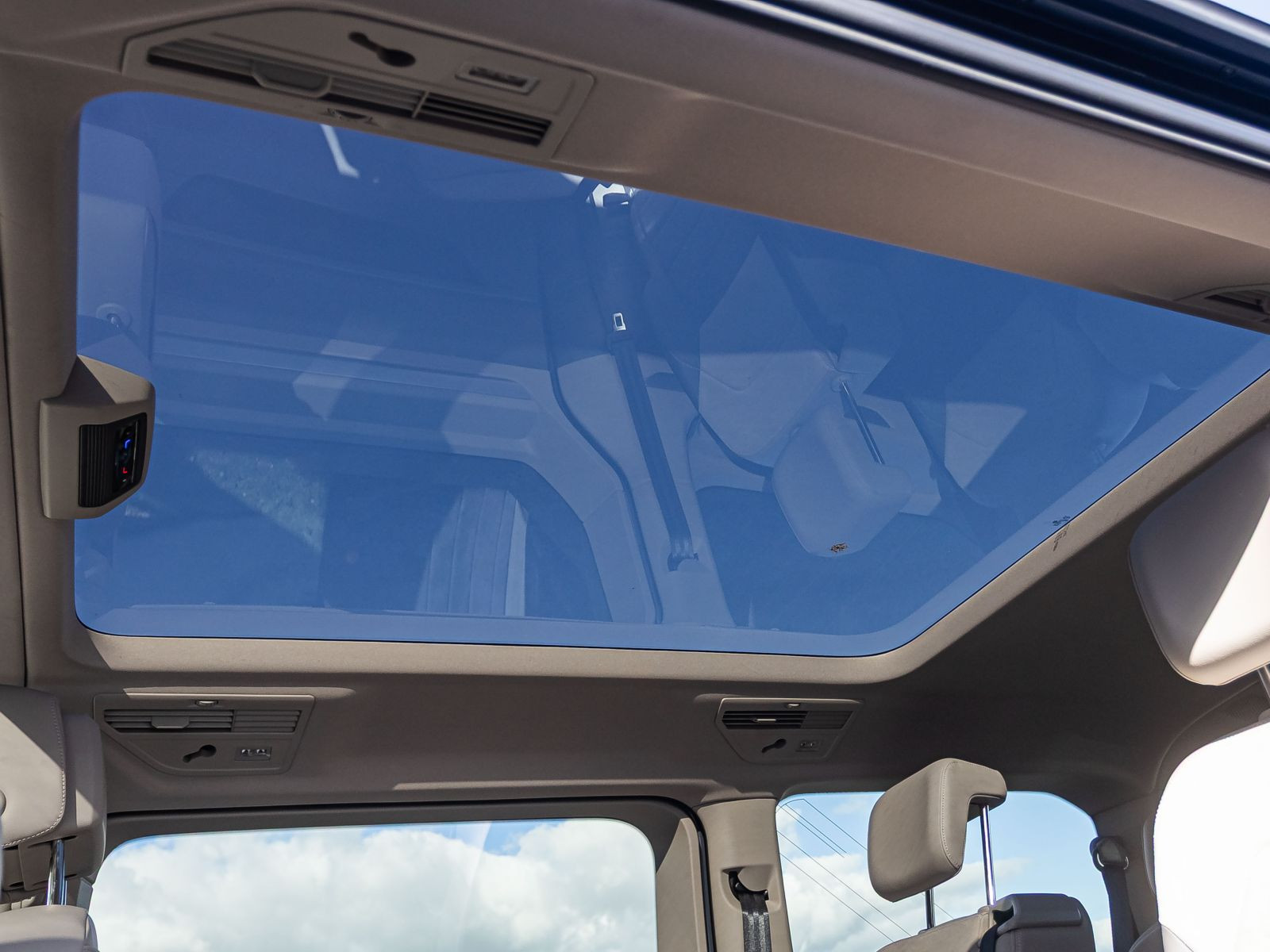 Volkswagen T7 Multivan 2.0 TDI Life Lang | Navi | DCC