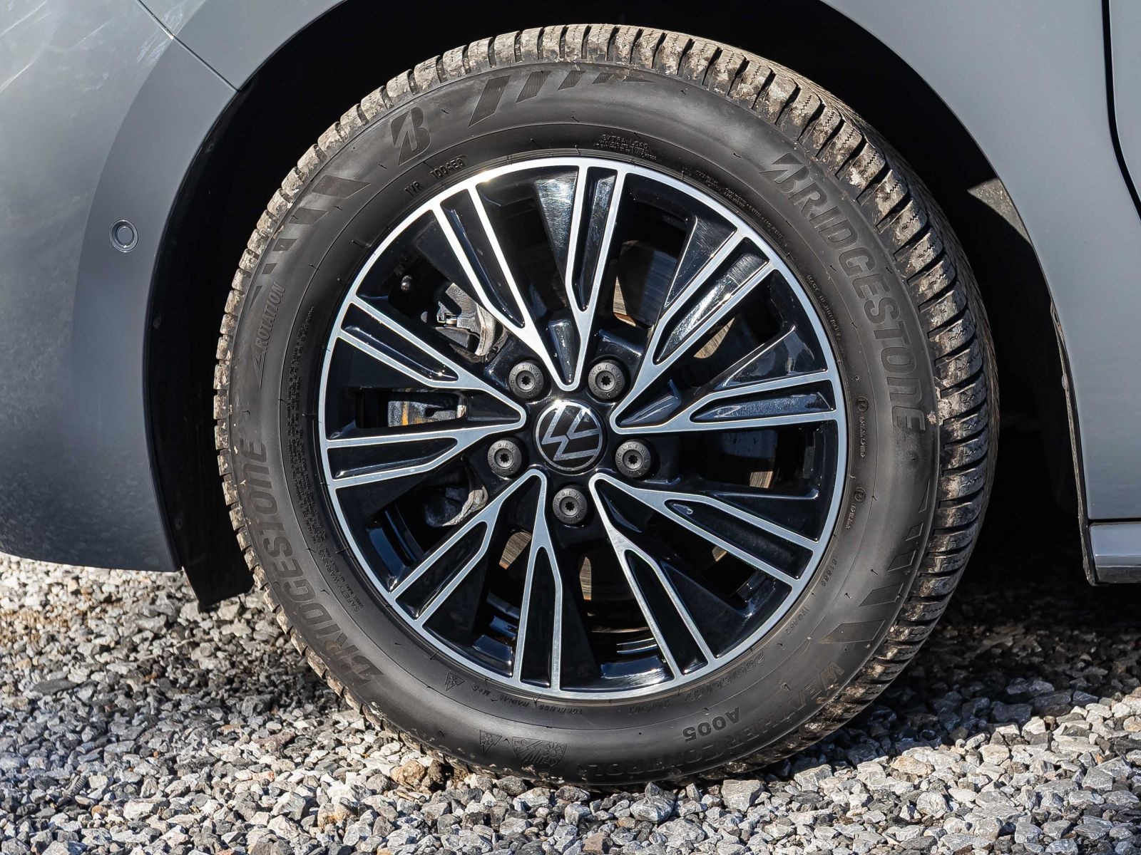 Volkswagen T7 Multivan 2.0 TDI Life Lang | Navi | DCC