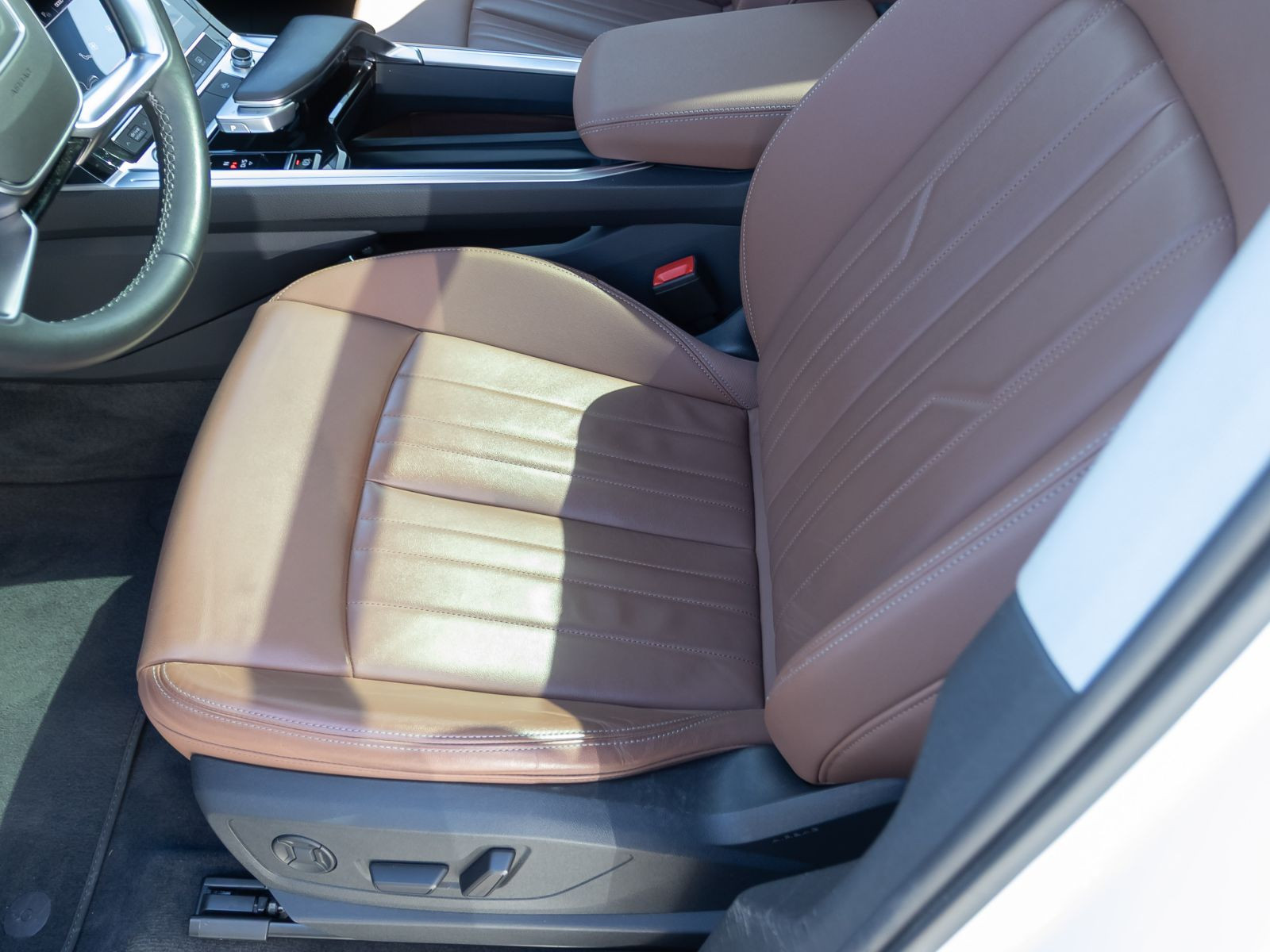 Audi Q8 Sportback S line 50 e-tron qu. Navi B&O Panorama
