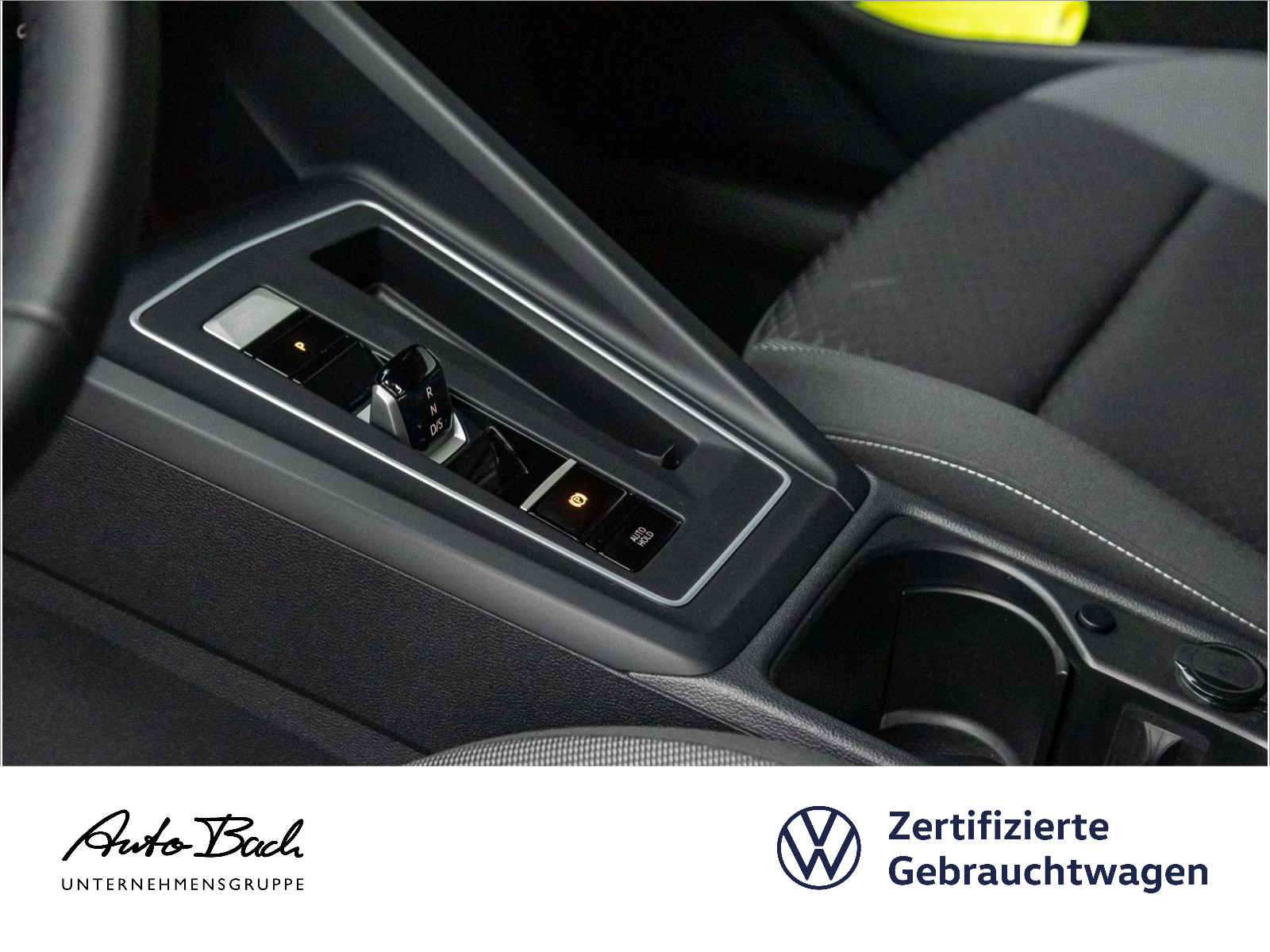 Volkswagen Golf VIII 1.5 eTSI "ACTIVE" DSG Navi LED Digital Cockpit ACC EPH AHK