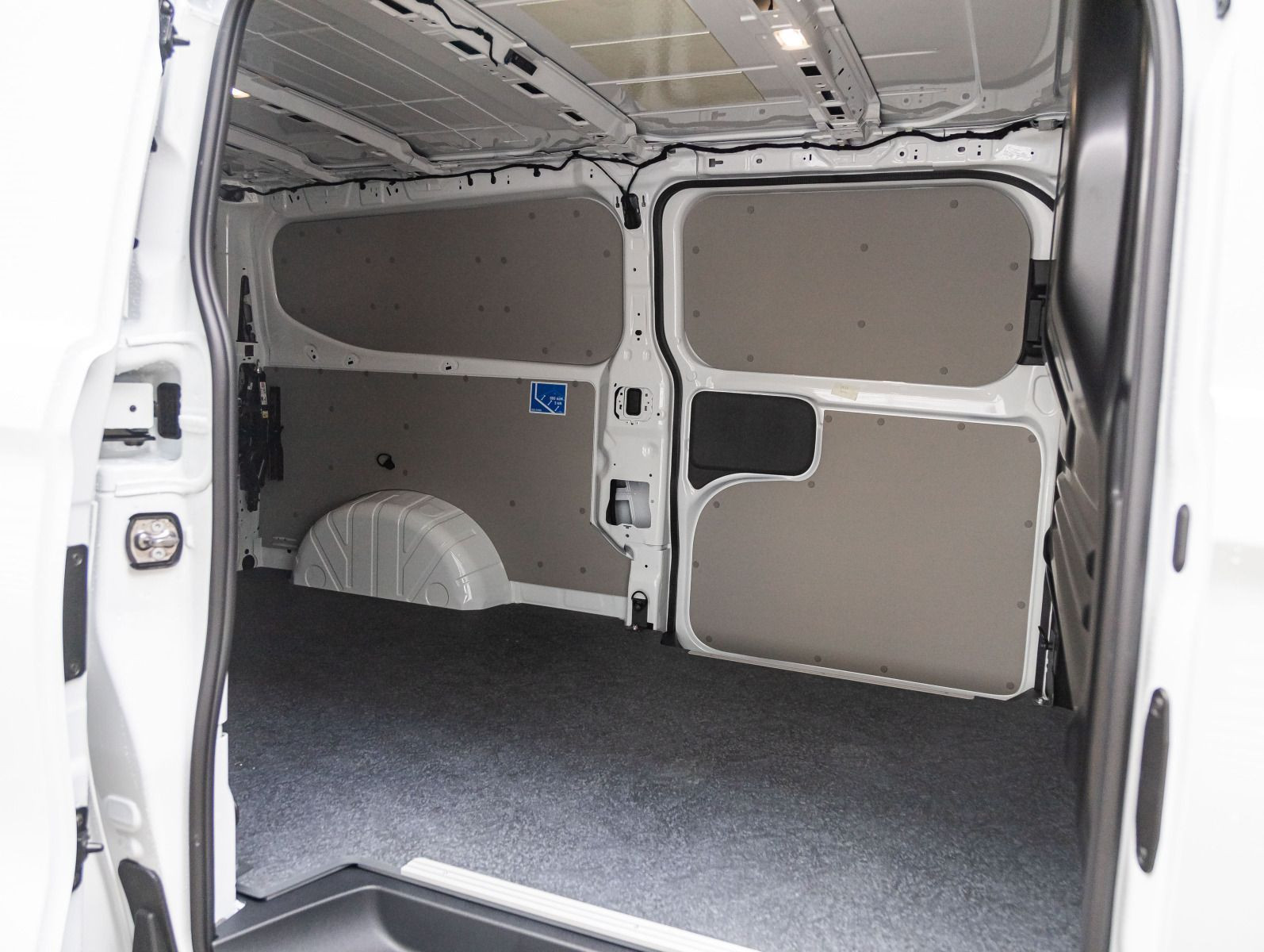 Volkswagen New Transporter Kasten 2.0TDI LR Navi CarPlay GRA AHK