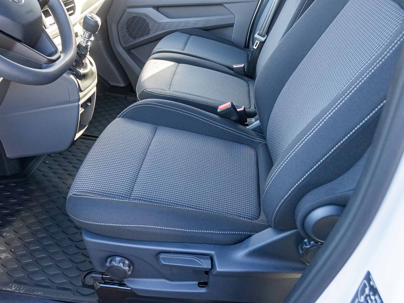 Volkswagen Transporter Kastenwagen Plus 2,0 l TDI | NAVI | AHK