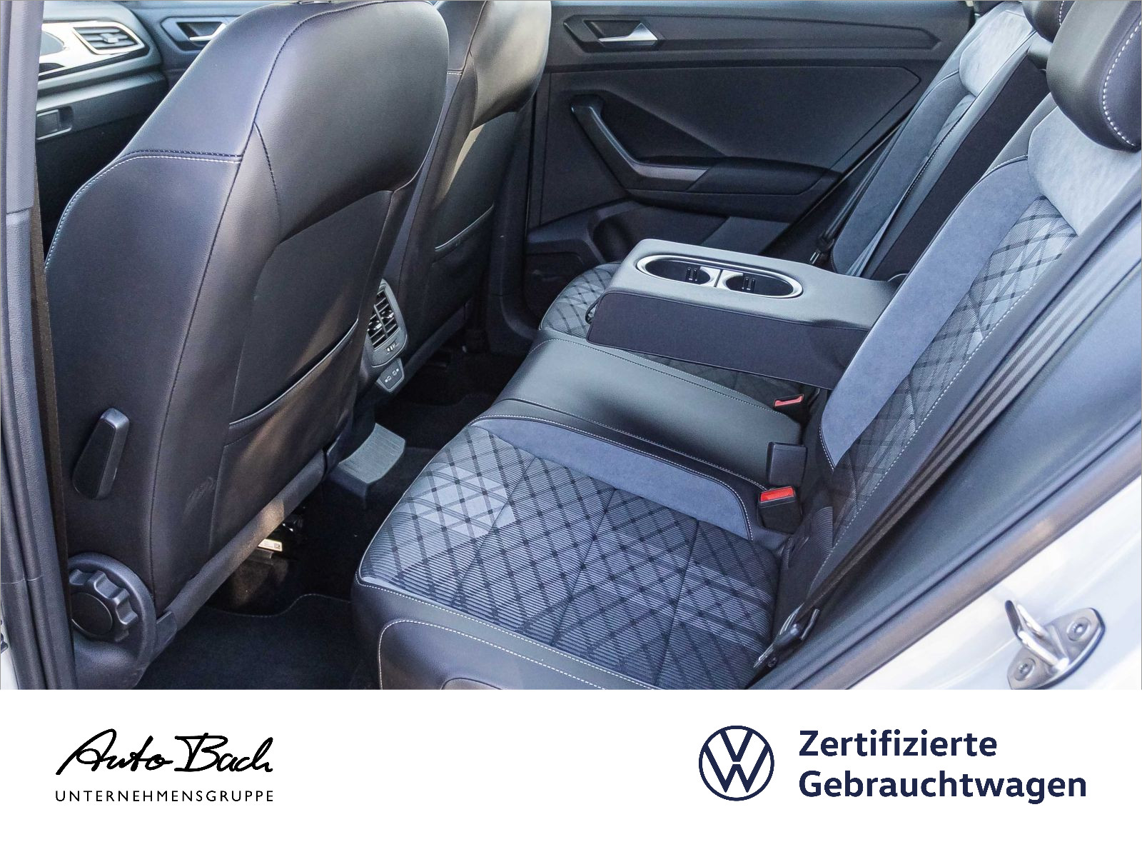 Volkswagen T-Roc 1.5 TSI "R-Line" DSG Navi LED Digital Cockpit ACC EPH DAB