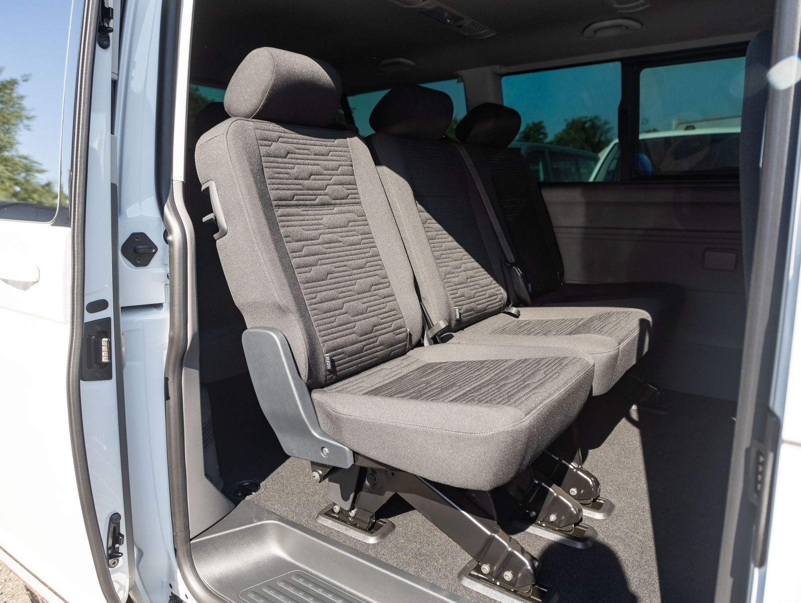 Volkswagen T6.1 Caravelle Comfortline 2.0 TDI DSG 8-Sitzer