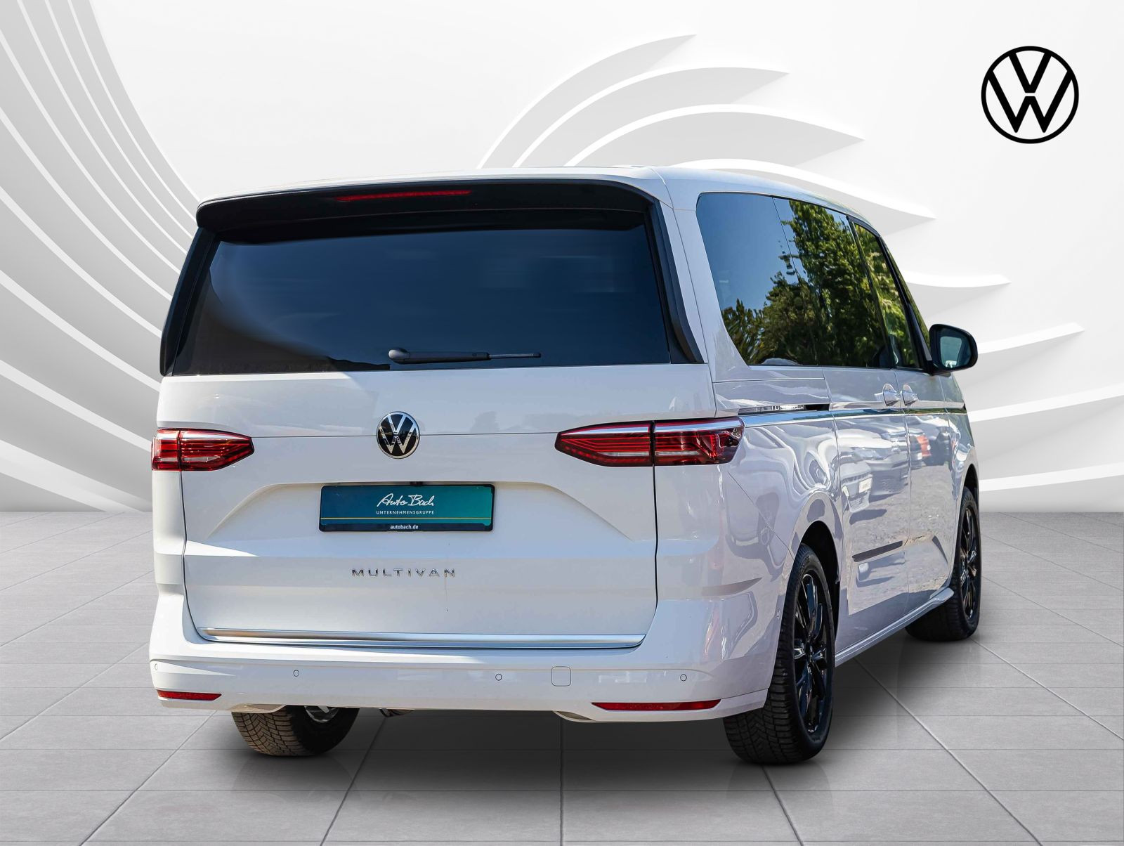 Volkswagen T7 Multivan 2.0TDI Style LR DSG Navi LED Standh Panorama HuD DCC ACC EPH AHK