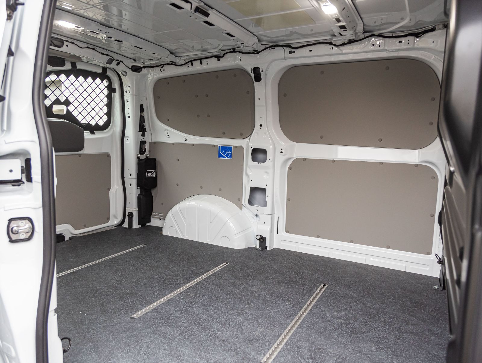 Volkswagen New Transporter Kasten 2,0 l TDI 4MOTION | LED | NAVI | Klima