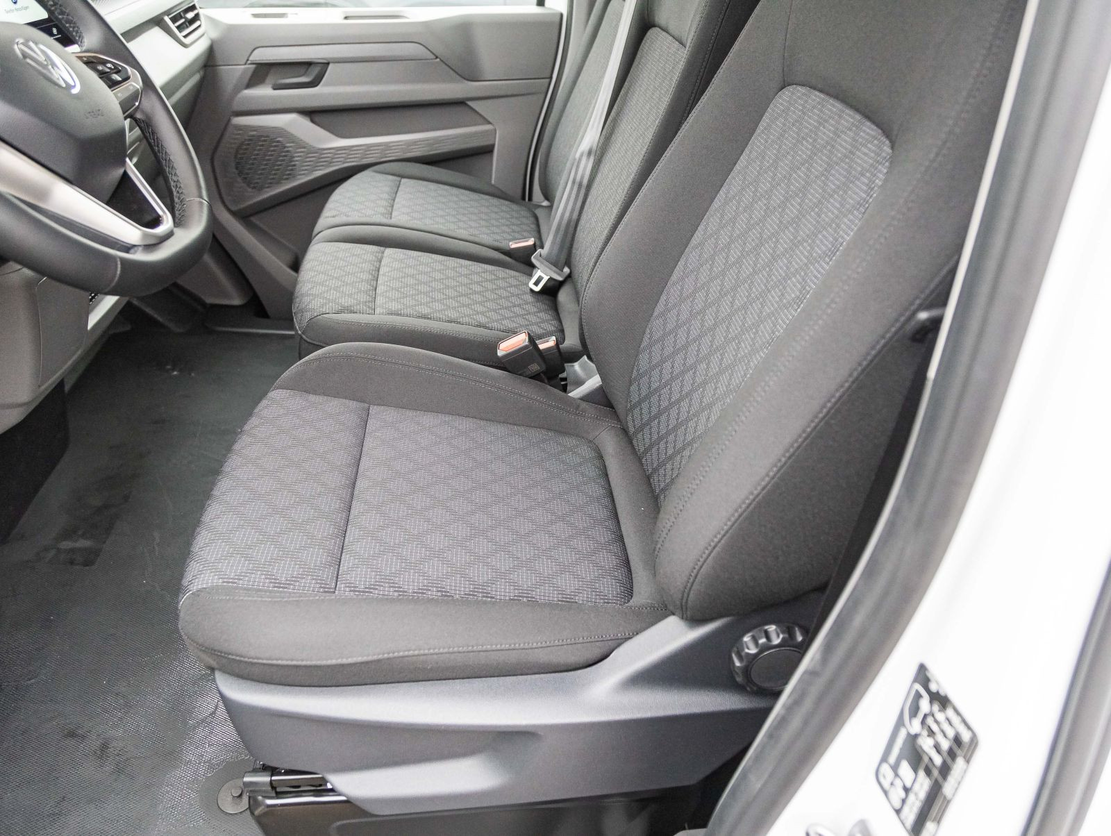 Volkswagen New Transporter Kasten 2,0 l TDI 4MOTION | LED | NAVI | Klima