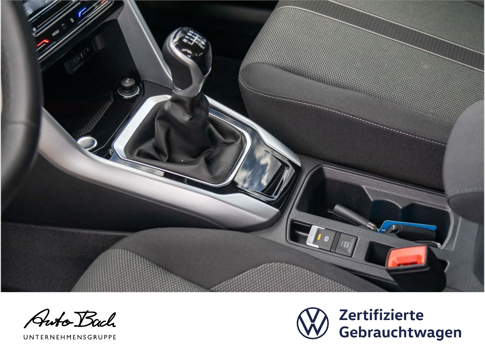 Volkswagen T-ROC 1.0 TSI LIFE, LED, Standheizung, Rückfahrkamera, App-Connect, Soundsystem