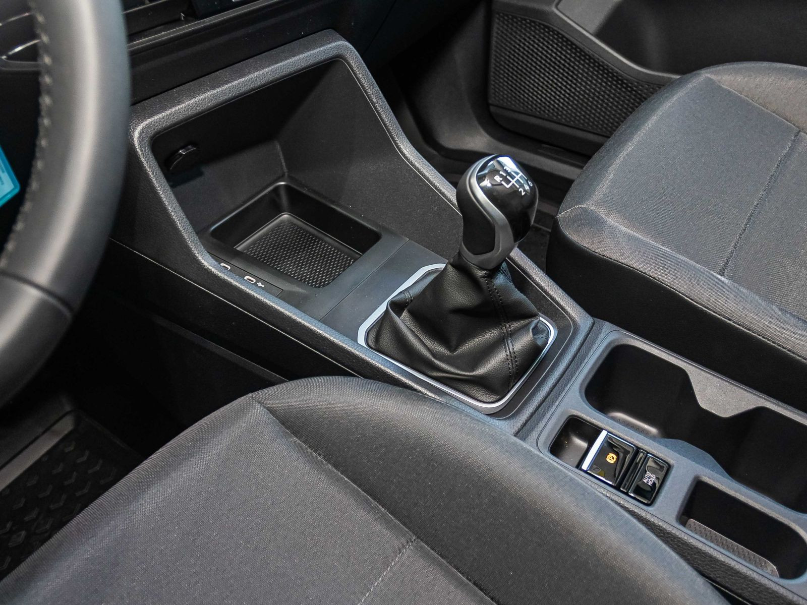 Volkswagen Caddy Cargo 2,0 l TDI 4MOTION | LED | Klima | Vor. AHK