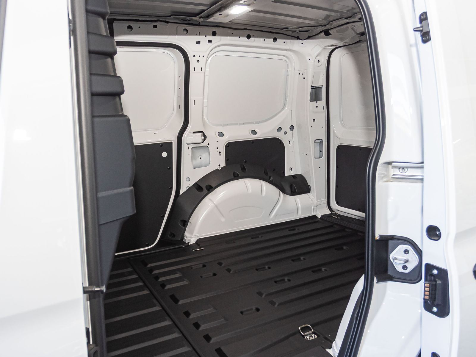 Volkswagen Caddy Cargo 2,0 l TDI 4MOTION | LED | Klima | Vor. AHK