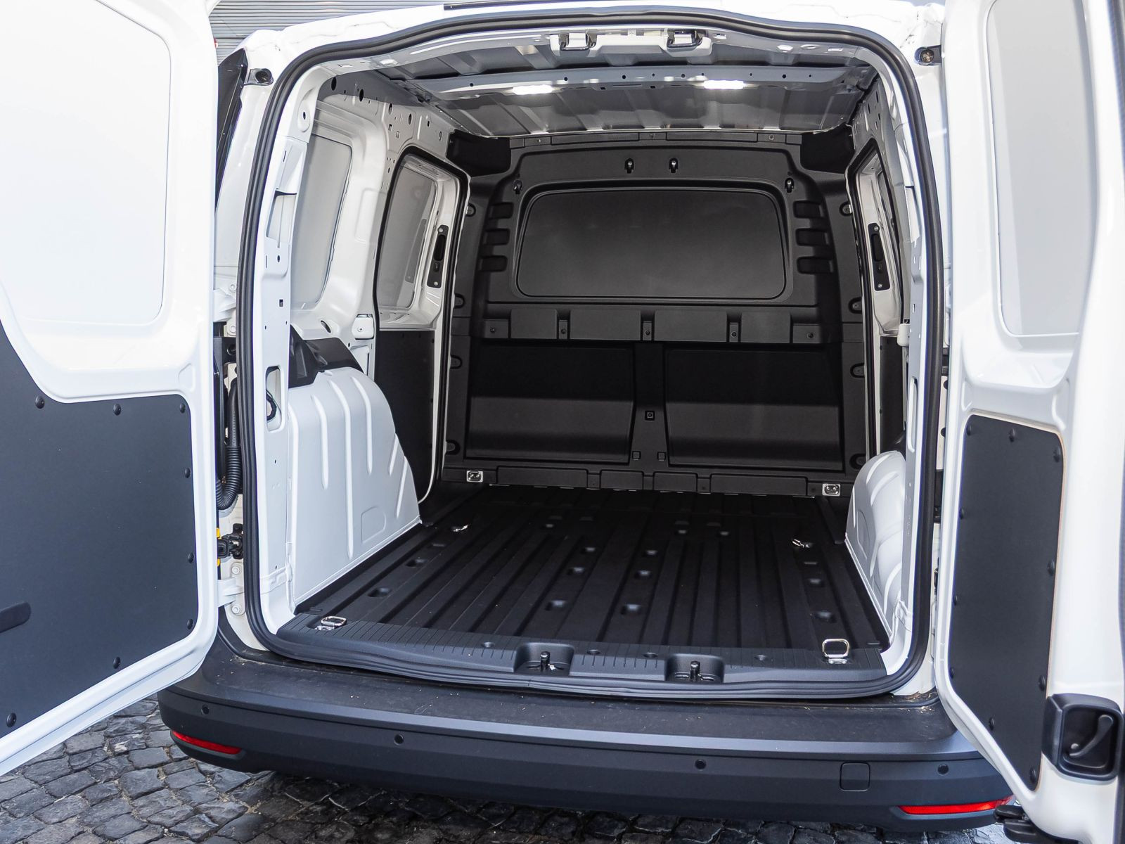 Volkswagen Caddy Cargo 2,0 l TDI 4MOTION | LED | Klima | Vor. AHK