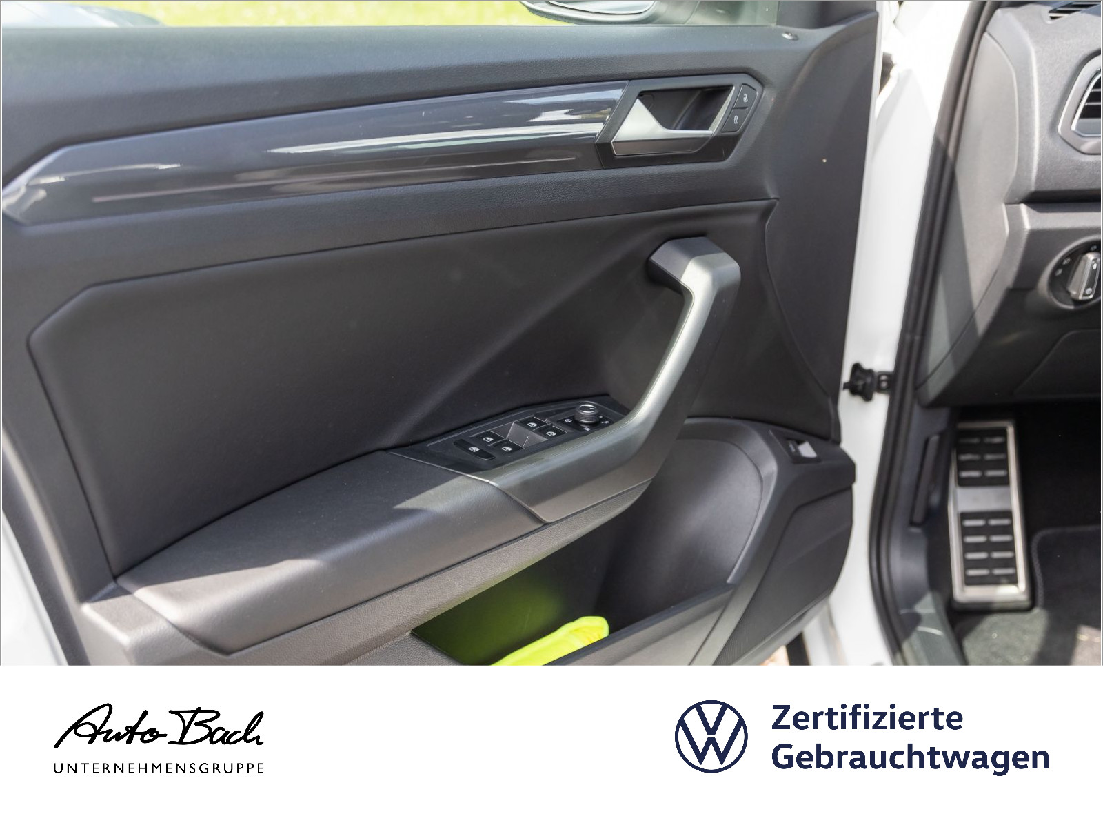 Volkswagen T-Roc 1.5 TSI "Sport" DSG Navi Digital Cockpit ACC EPH DAB