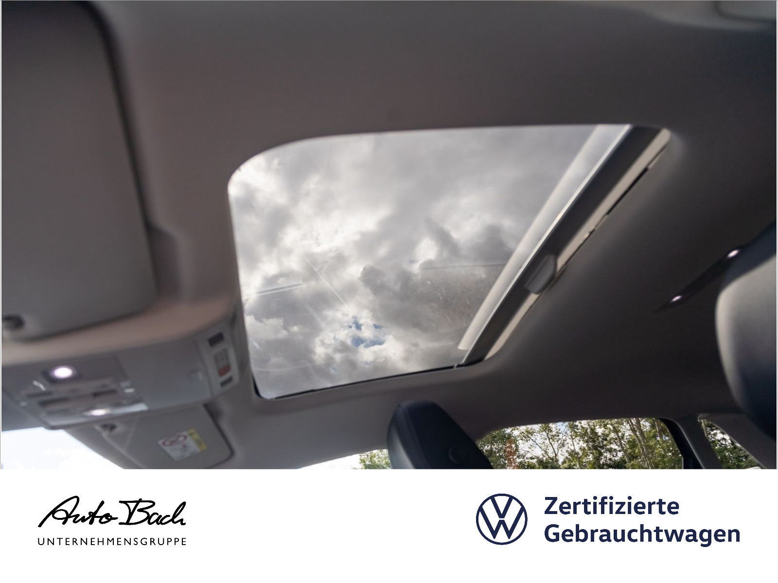 Volkswagen Polo 1.0 TSI "Style" DSG Navi LED Digital Cockpit Panorama ACC EPH AHK