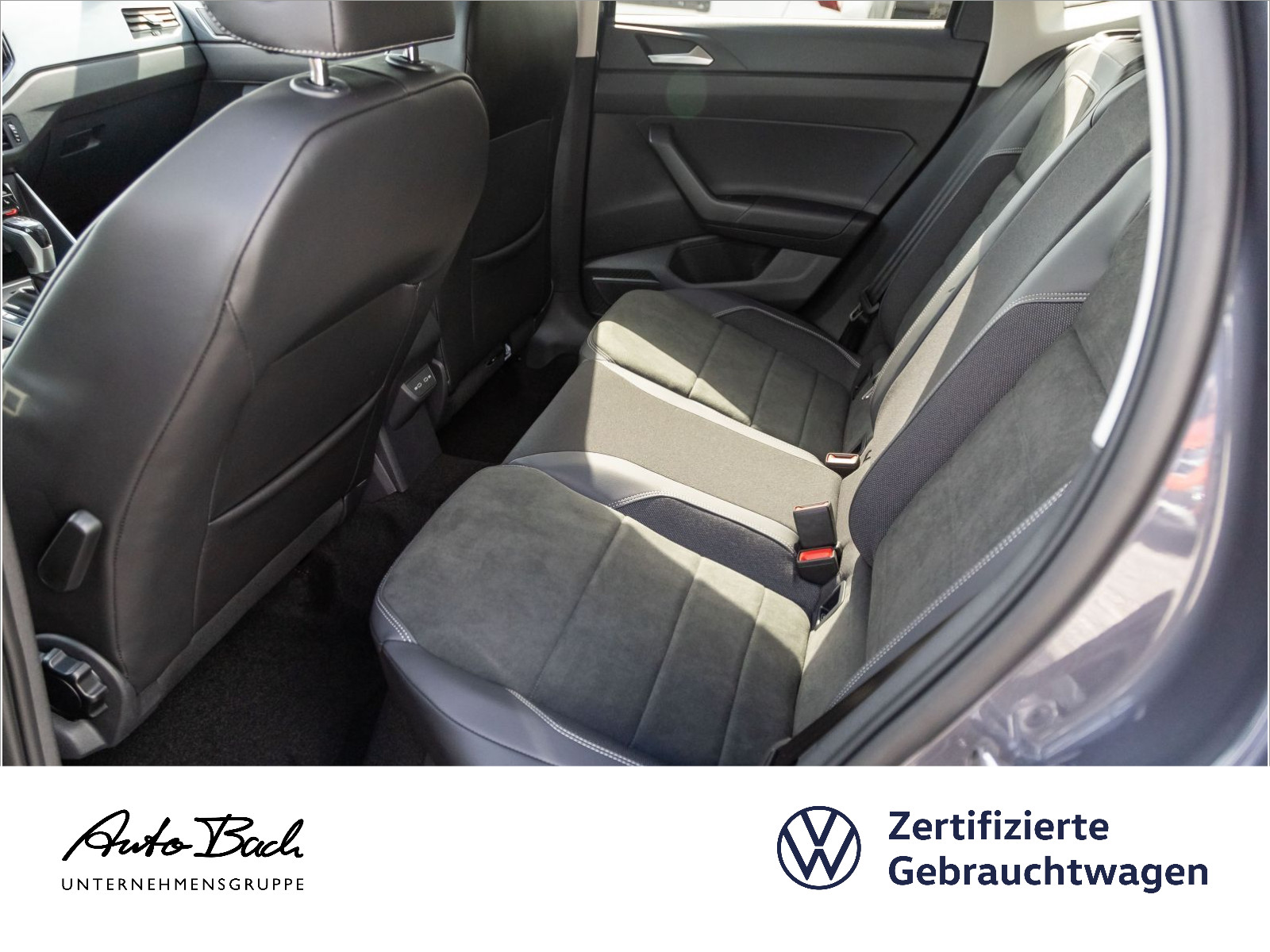 Volkswagen Polo 1.0 TSI "Style" DSG Navi LED Digital Cockpit Panorama ACC EPH AHK