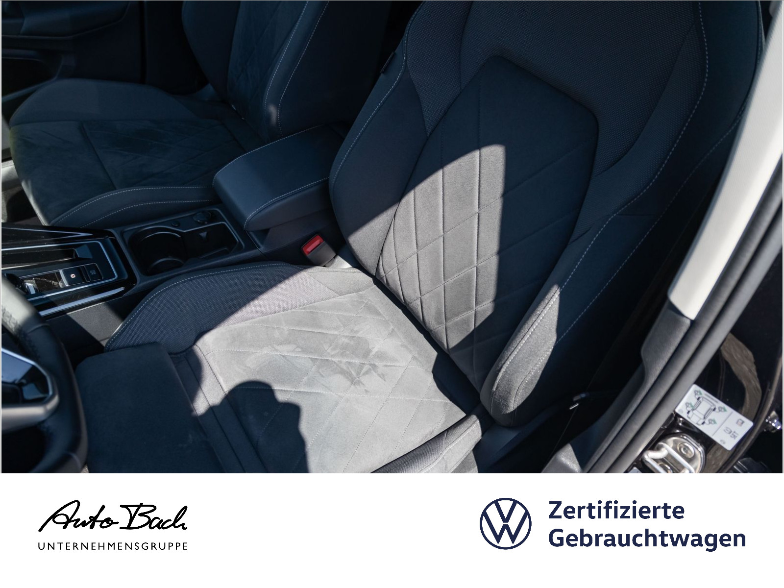 Volkswagen Golf VIII 1.5 TSI "Style" DSG Navi LED Digital Cockpit ACC EPH AHK