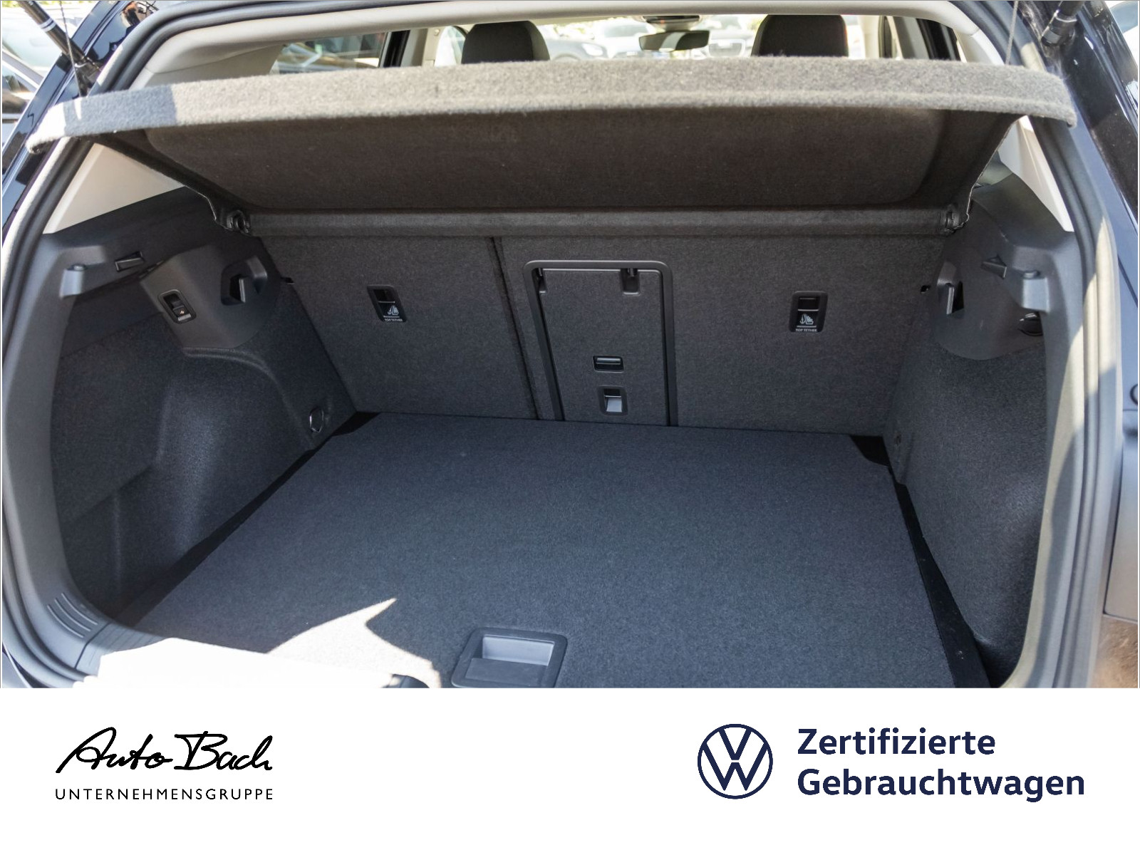 Volkswagen Golf VIII 1.5 TSI "Style" DSG Navi LED Digital Cockpit ACC EPH AHK