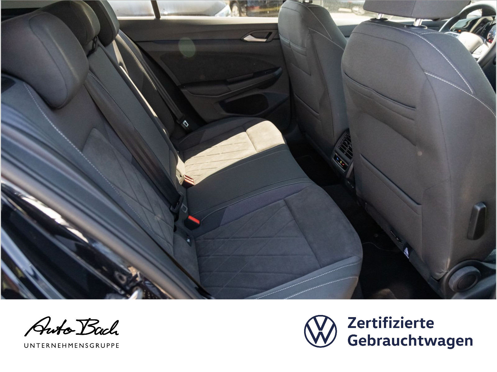 Volkswagen Golf VIII 1.5 TSI "Style" DSG Navi LED Digital Cockpit ACC EPH AHK