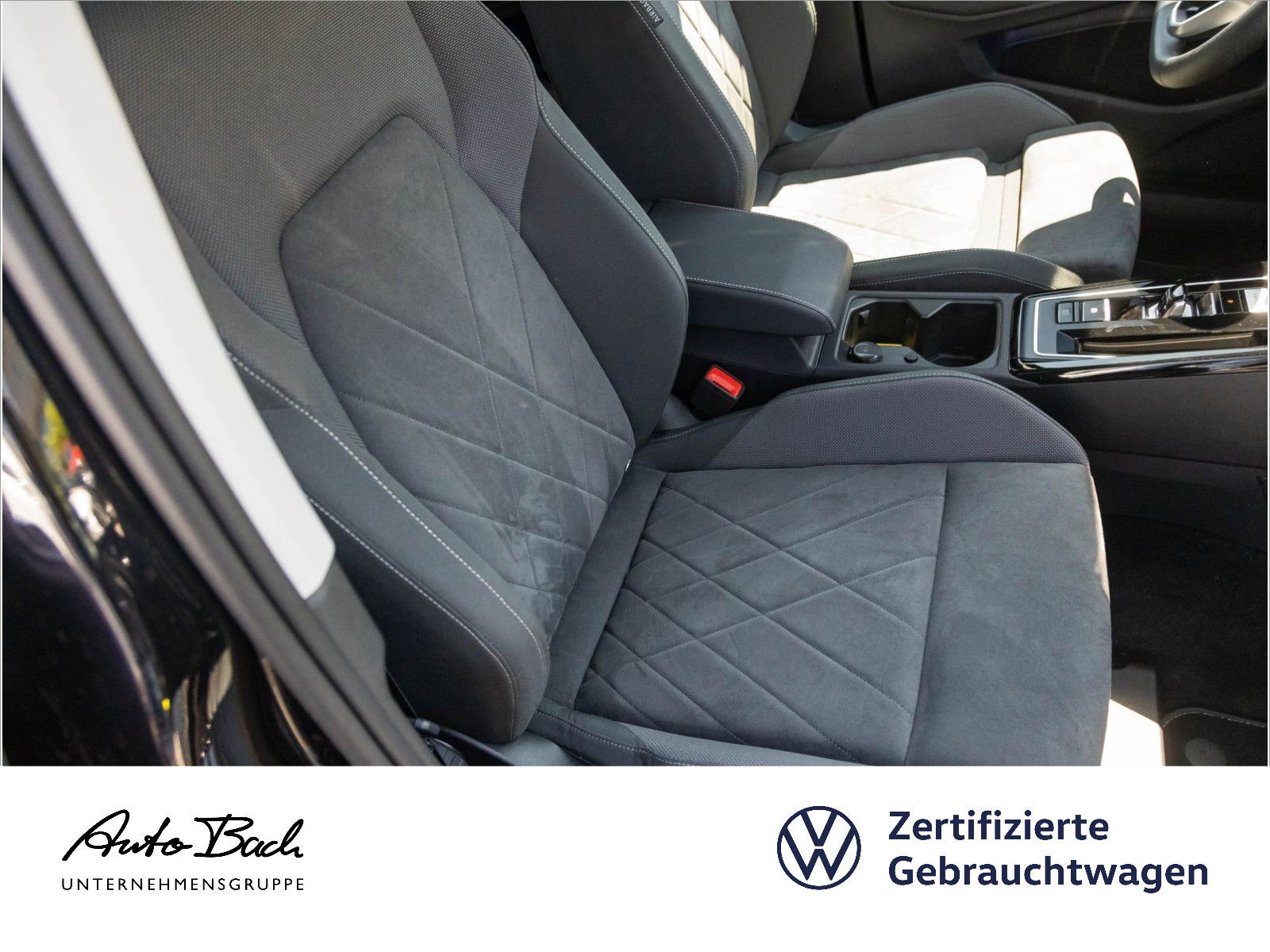 Volkswagen Golf VIII 1.5 TSI "Style" DSG Navi LED Digital Cockpit ACC EPH AHK