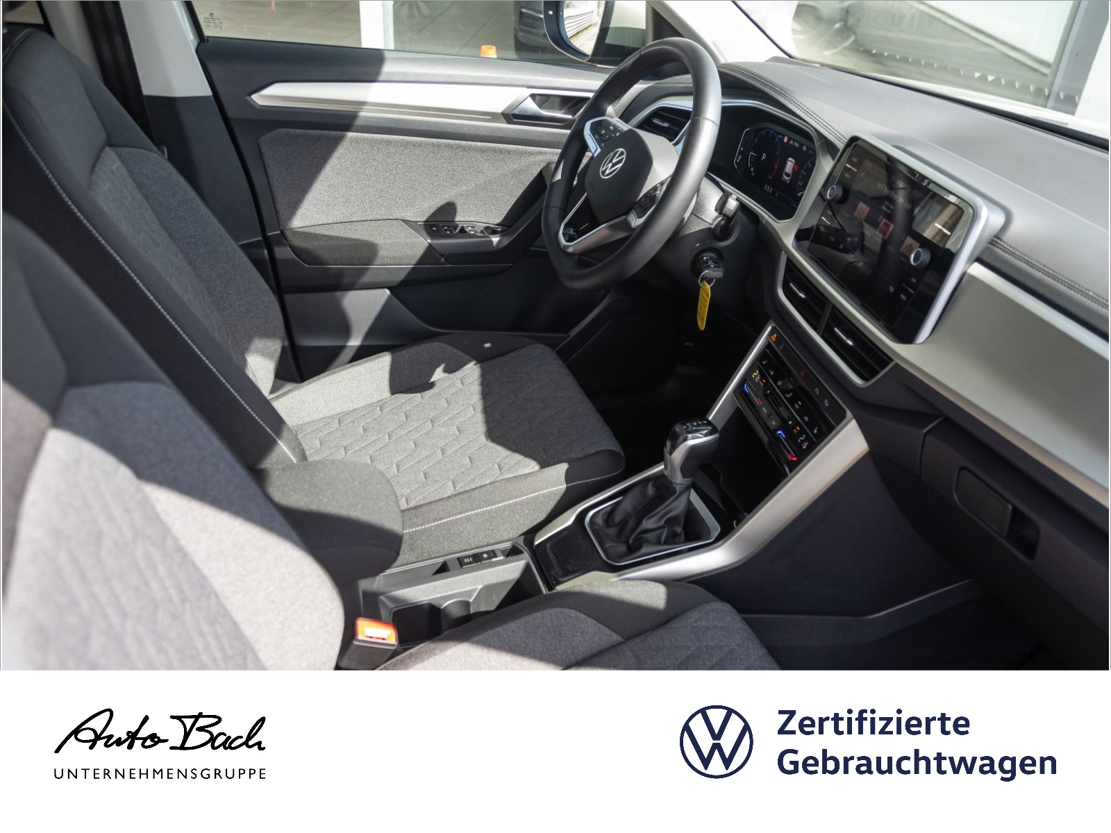Volkswagen T-Roc 1.5 TSI "MOVE" DSG Navi LED Digital Cockpit ACC EPH DAB
