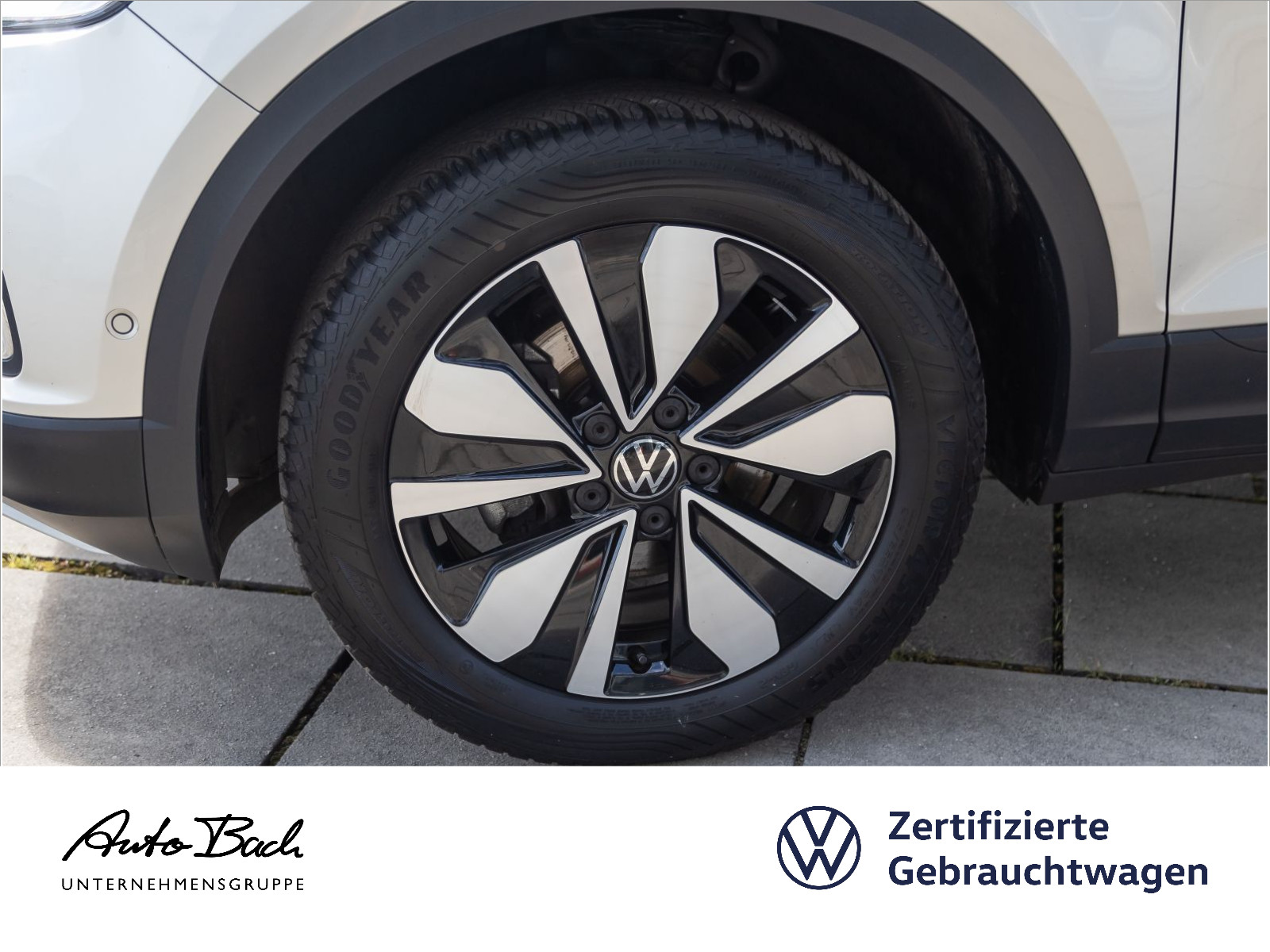 Volkswagen T-Roc 1.5 TSI "MOVE" DSG Navi LED Digital Cockpit ACC EPH DAB