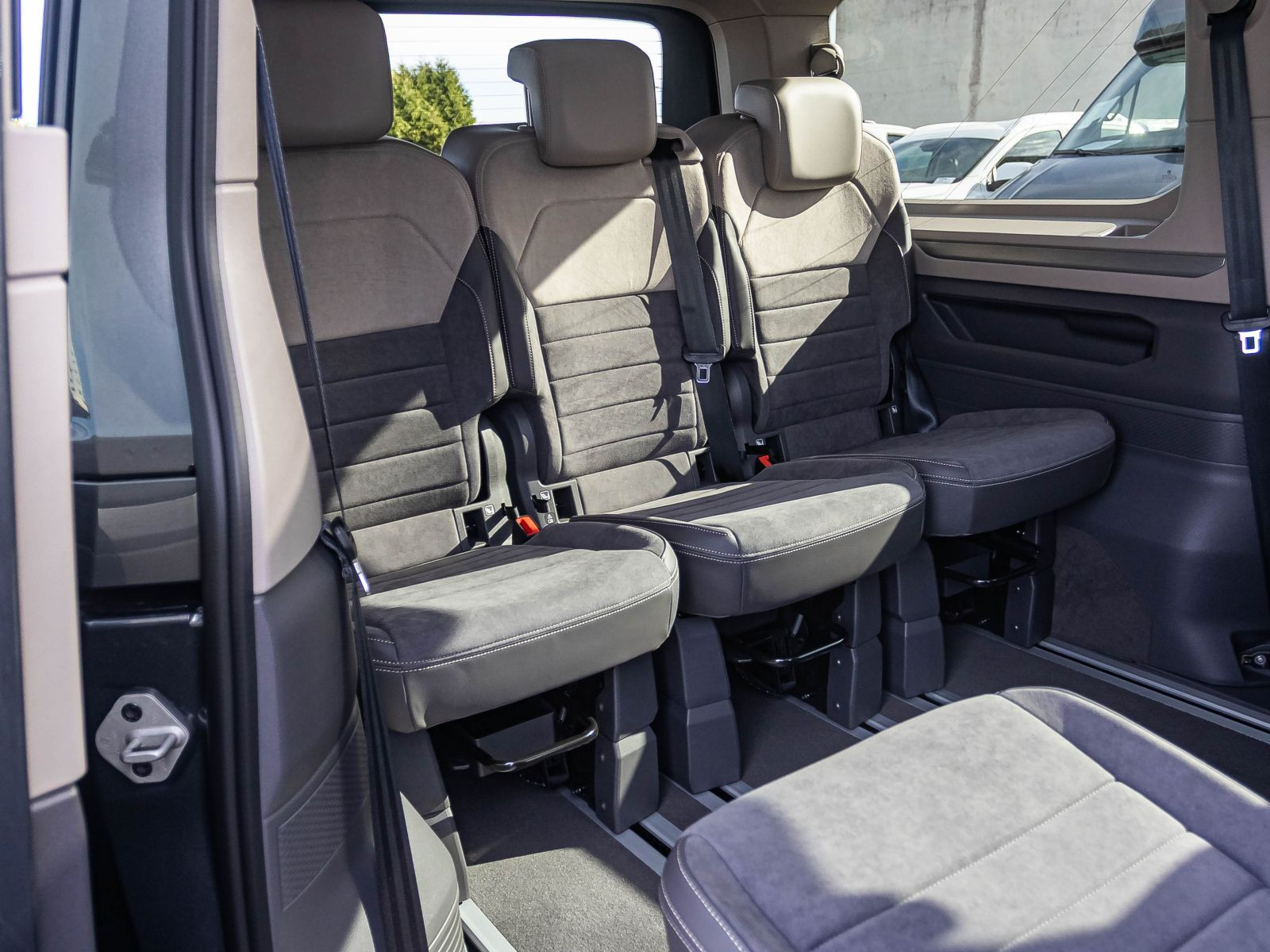 Volkswagen T7 Multivan 2.0 TDI  "Edition" Lang | Head-Up