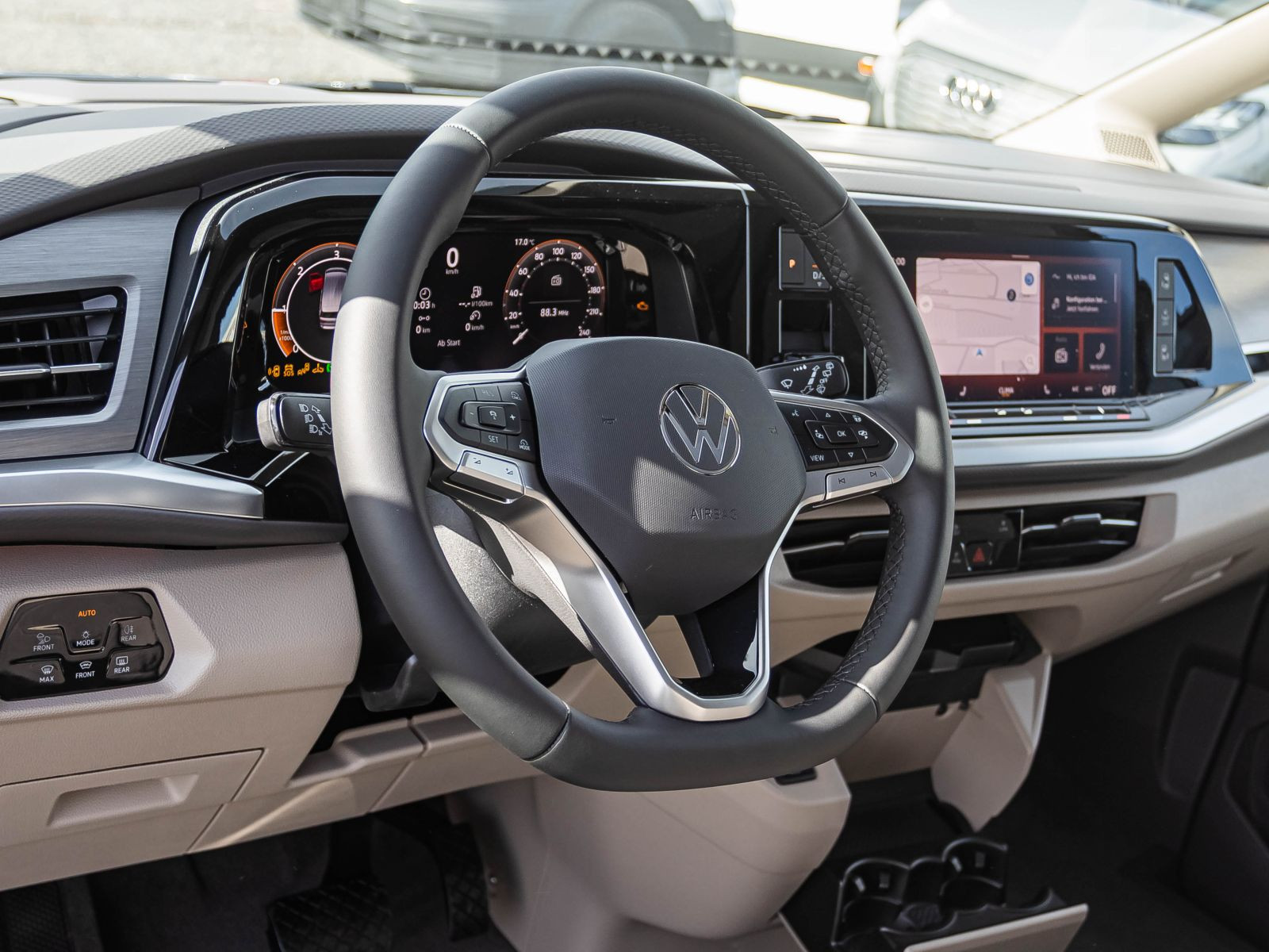 Volkswagen T7 Multivan 2.0 TDI  "Edition" Lang | Head-Up