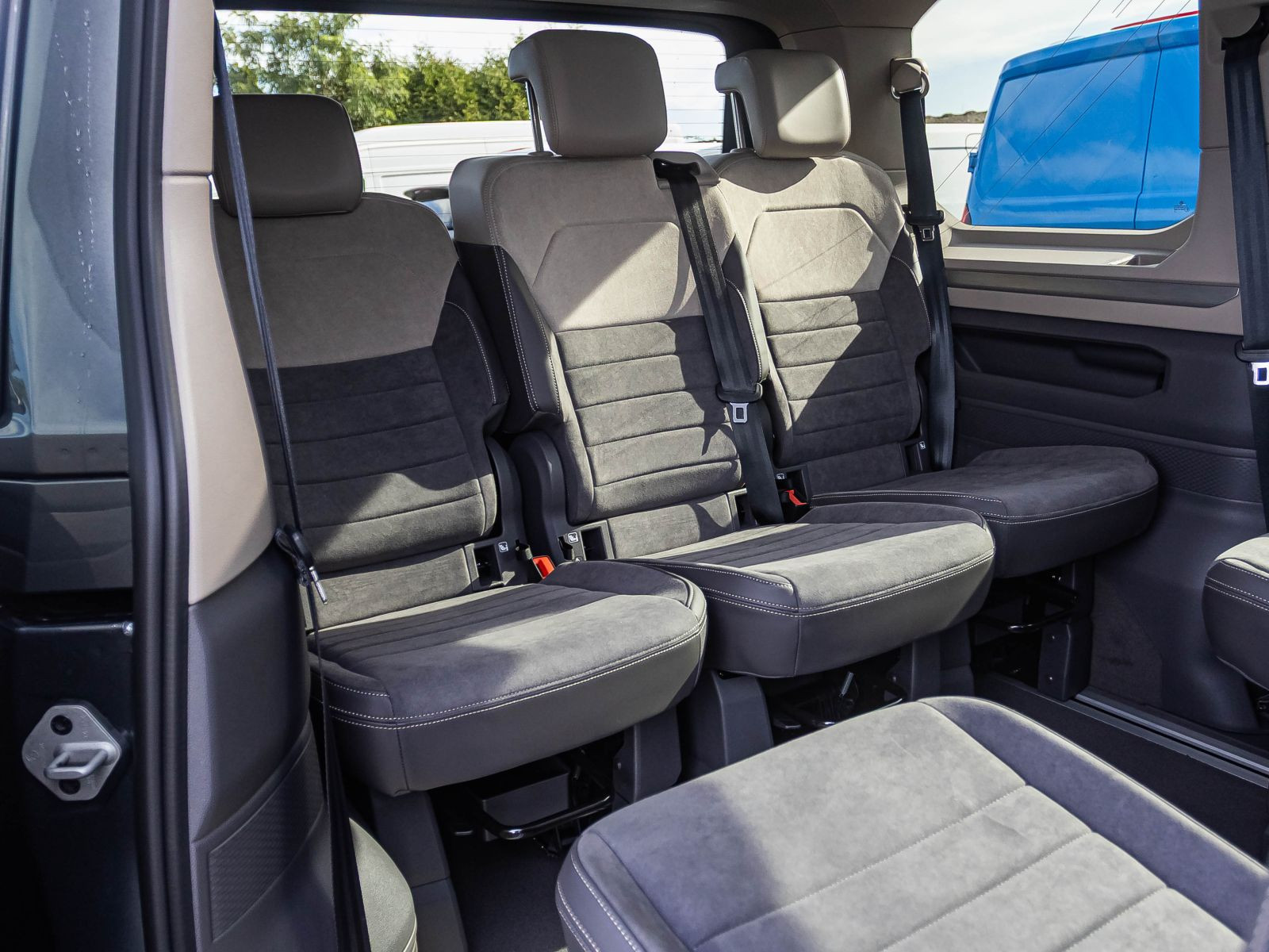 Volkswagen T7 Multivan 2.0 TDI | Standhzg. | Head-Up | IQ-Light