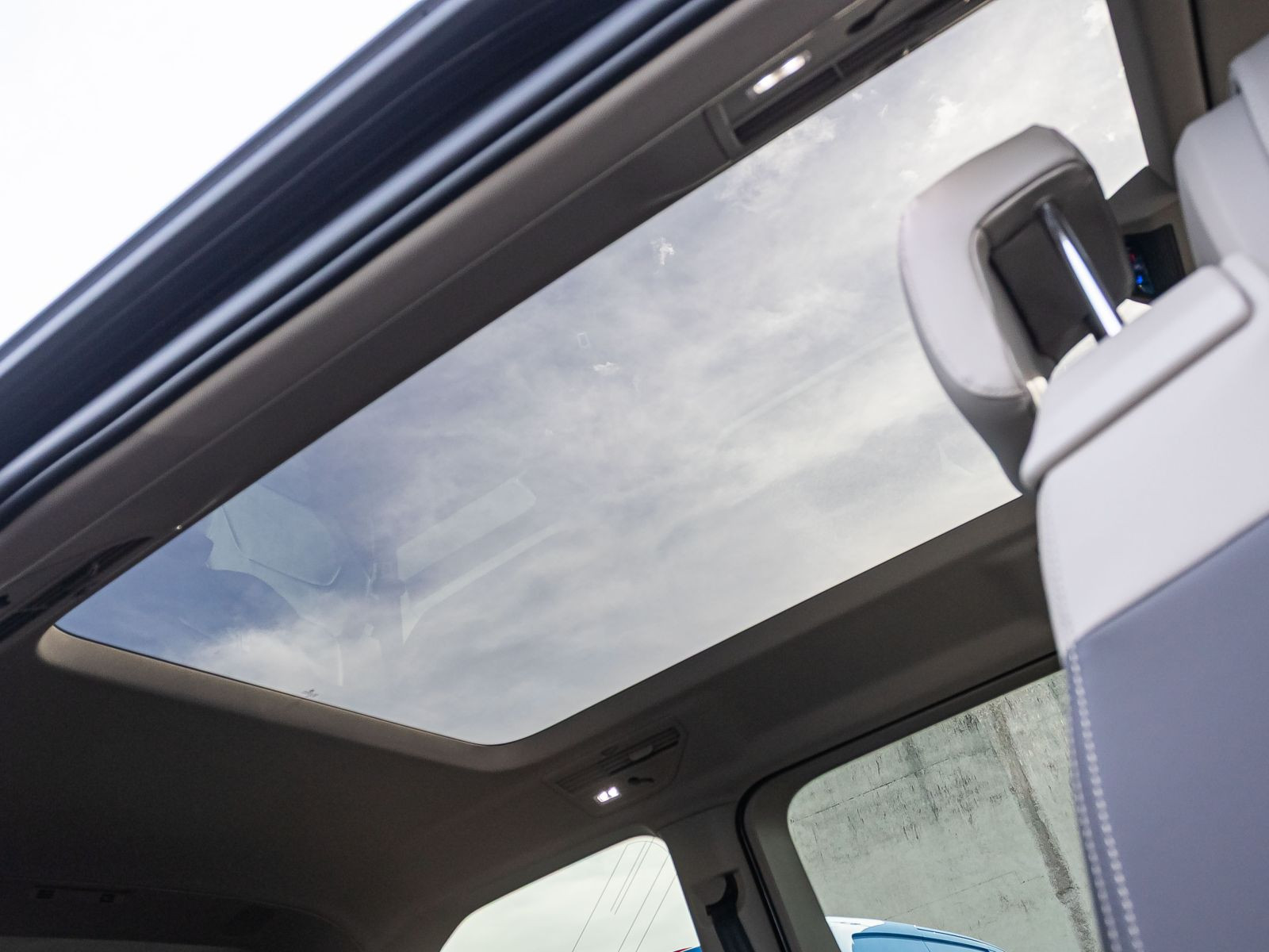 Volkswagen T7 Multivan 2.0 TDI | Standhzg. | Head-Up | IQ-Light