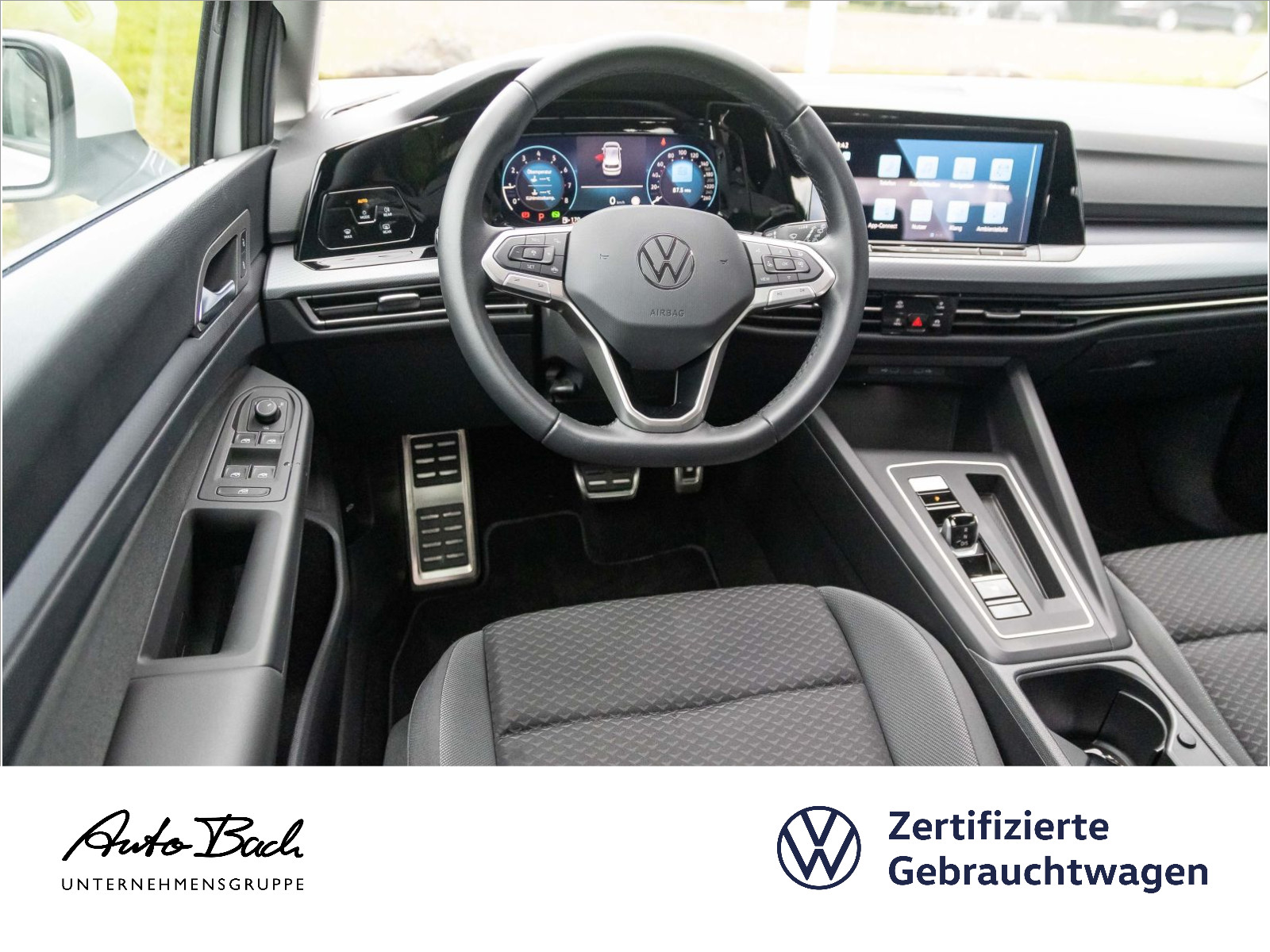 Volkswagen Golf VIII 1.5 eTSI "ACTIVE" DSG Navi LED Digital Cockpit ACC EPH AHK