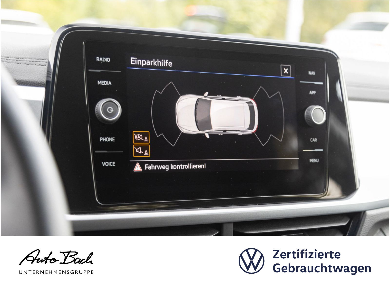 Volkswagen T-Roc 1.0TSI "Life" Navi LED Climatronic Sitzhzg Digital Cockpit EPH DAB