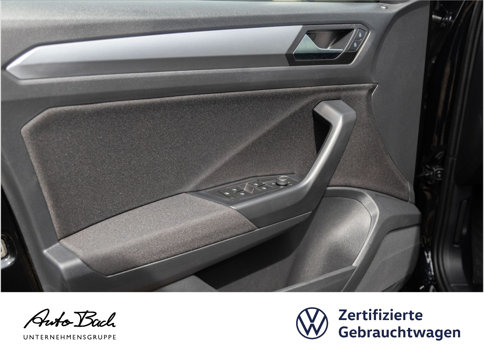 Volkswagen T-Roc 1.0TSI "Life" Navi LED Climatronic Sitzhzg Digital Cockpit EPH DAB