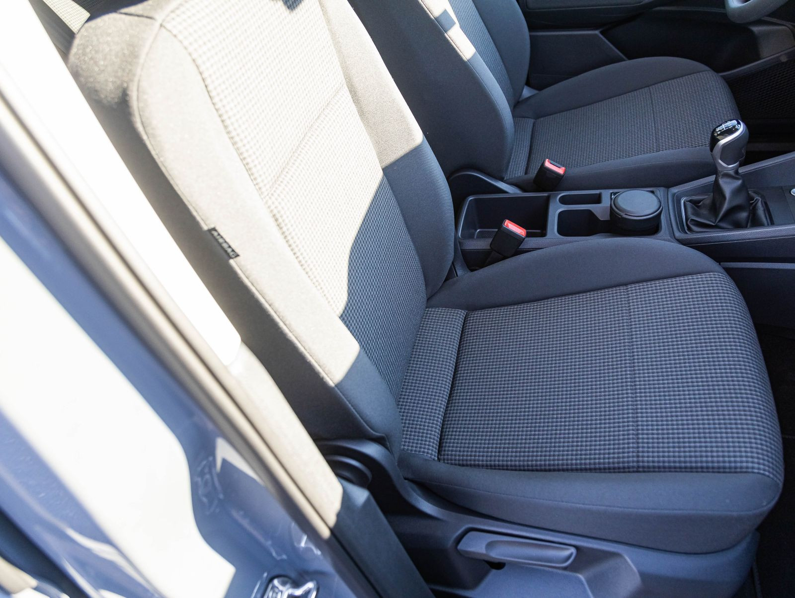 Volkswagen Caddy 2.0 TDI, Digital Cockpit Pro, Rückfahrkamera, Navi, AHK, Klima