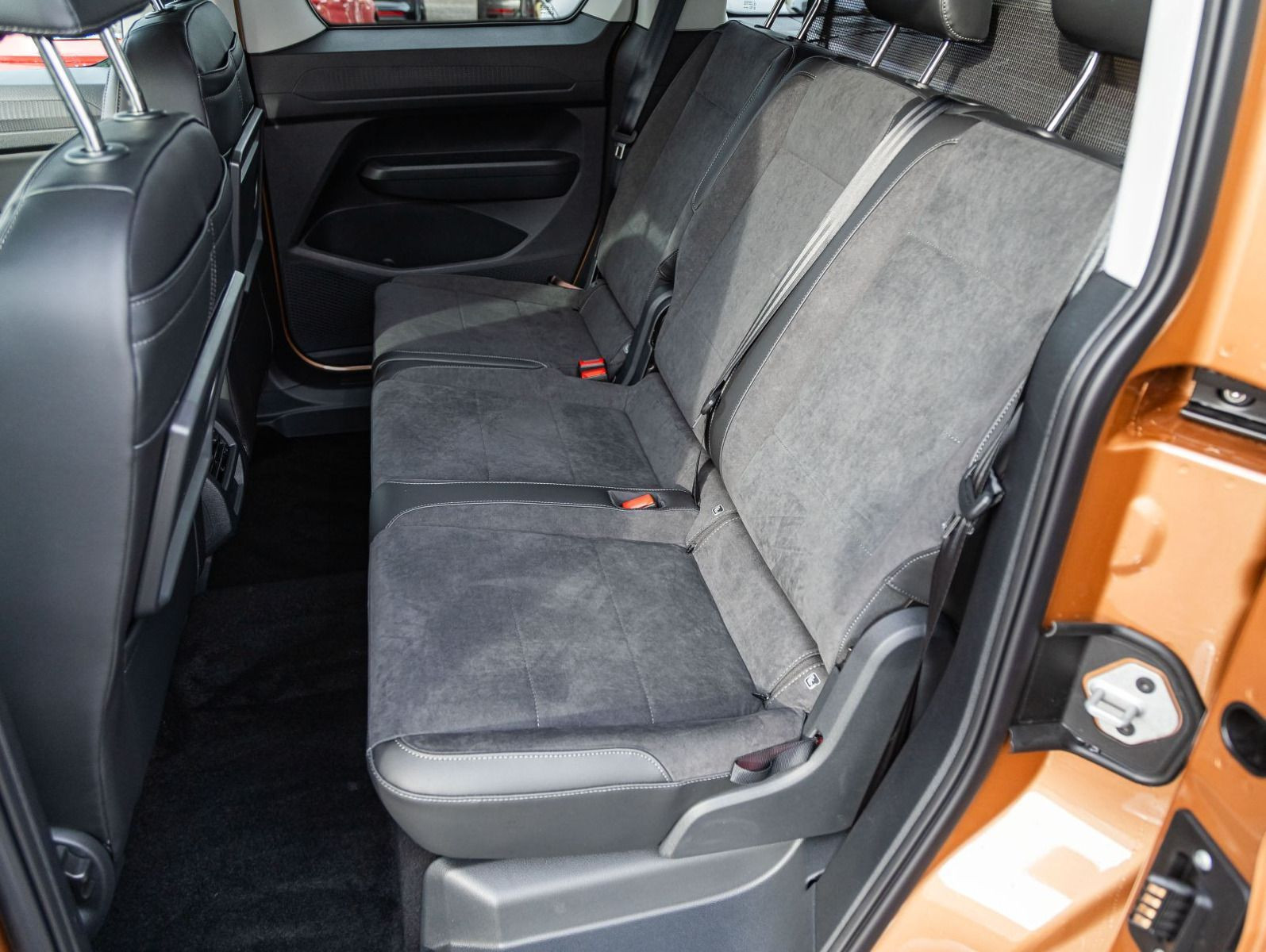 Volkswagen Caddy 1.5 TSI eHybrid "PanAmericana" Travel-Assist