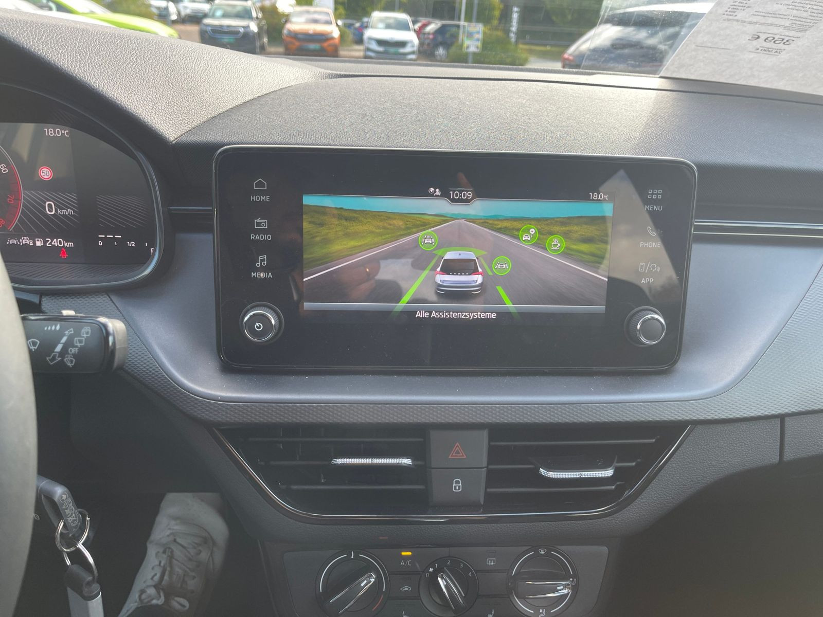 Skoda Scala 1.0 TSI Essence LED Klima GRA EPH DAB