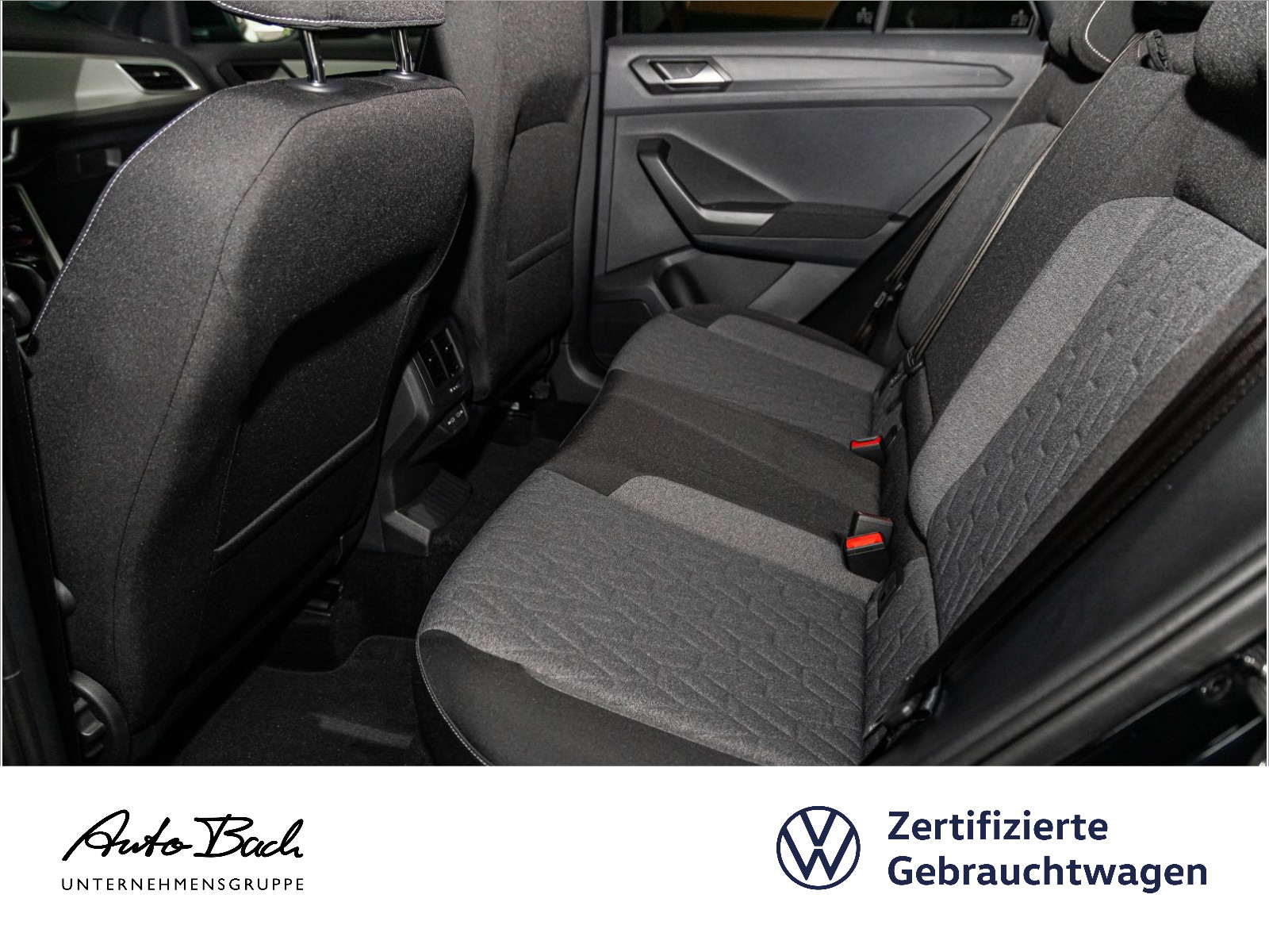 Volkswagen T-Roc 1.5 TSI DSG "MOVE" Navi, LED, Digital Cockpit, ACC, App-Connect