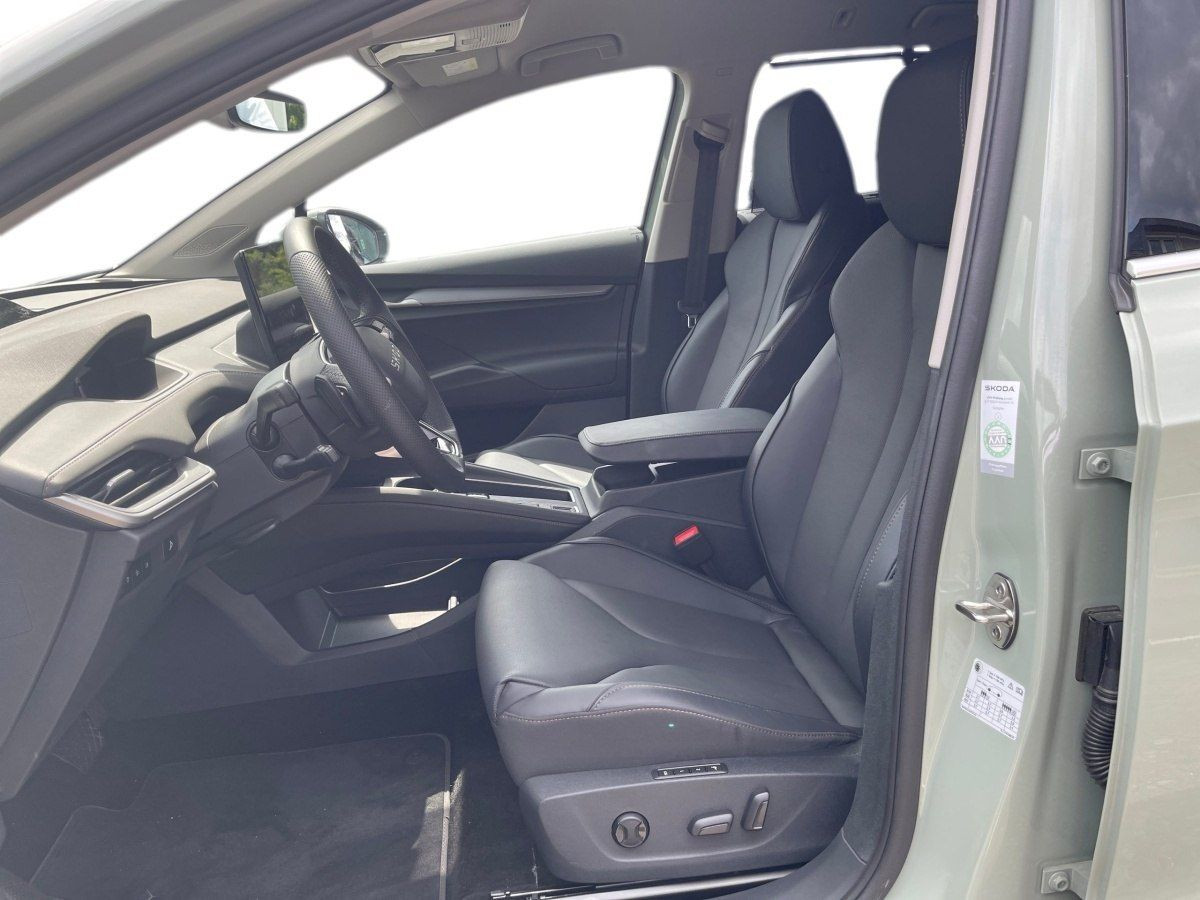 Skoda Elroq 85 Navi LED Standhzg Standklima HuD AHK