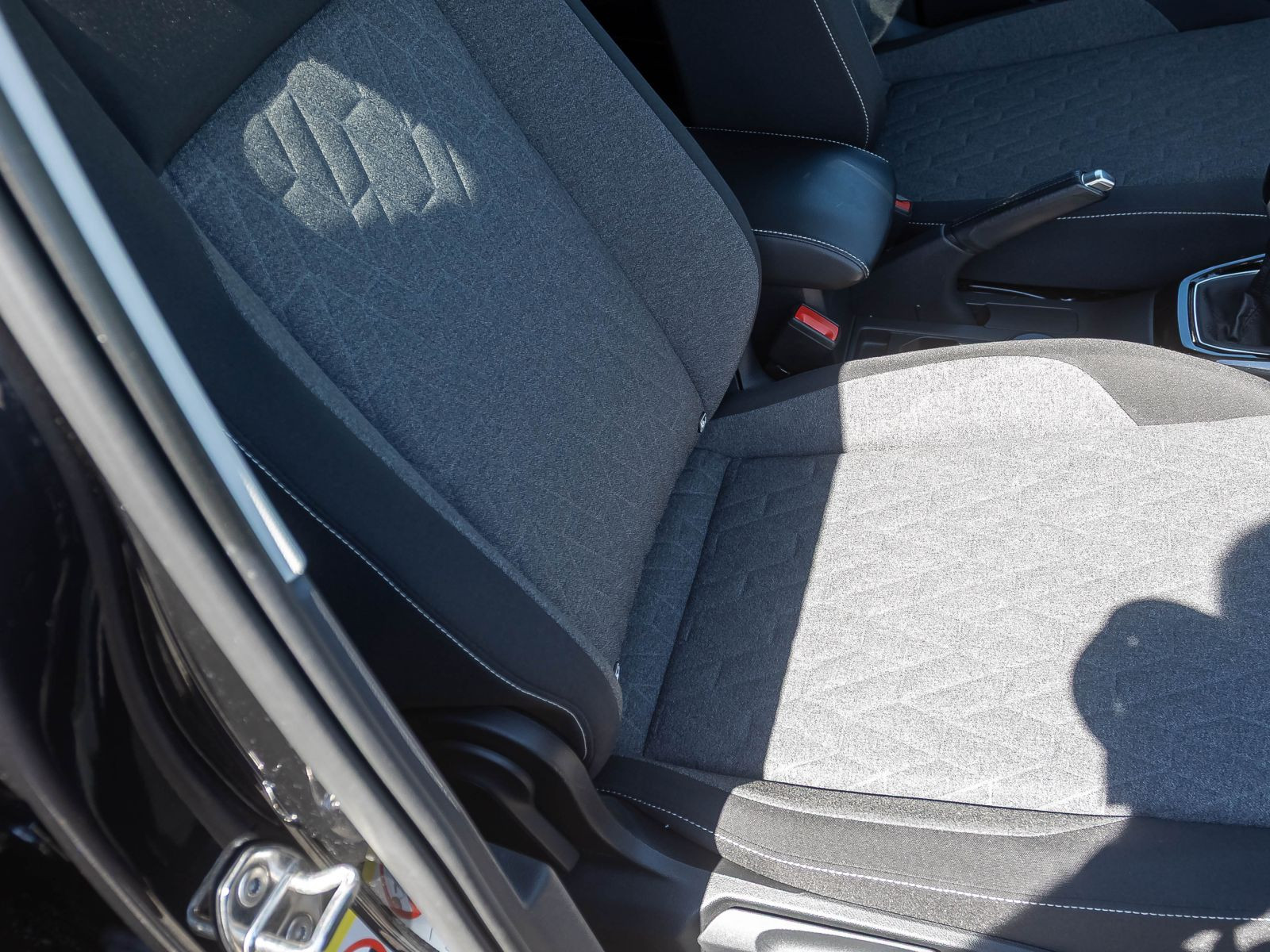 Volkswagen T-Cross 1.0 TSI "MOVE" Navi Sitzheizung EPH DAB