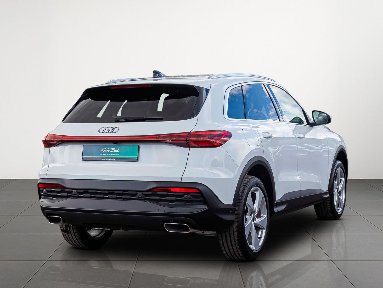 Audi Q5  TFSI 204PS  20" TECH-Paket Mildhybrid