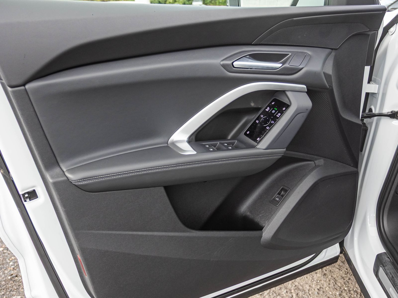 Audi Q5  TFSI 204PS  20" TECH-Paket Mildhybrid