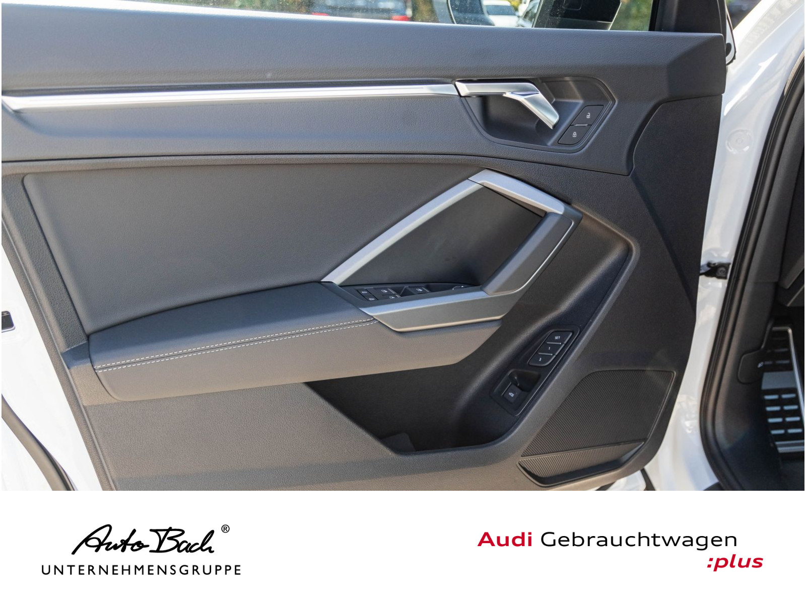 Audi Q3 S line 35TFSI Stronic Navi LED Panorama ACC EPH AHK