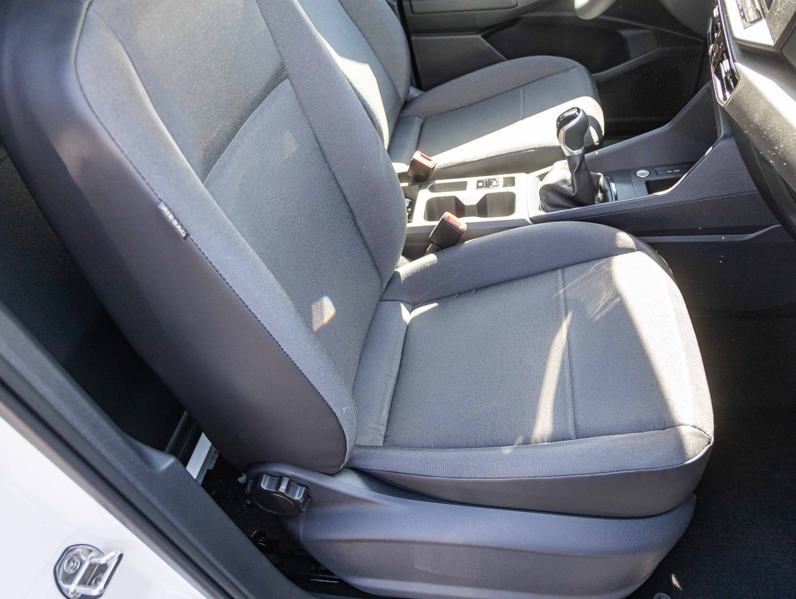 Volkswagen Caddy Cargo 2.0 TDI Klima CarPlay GRA EPH DAB