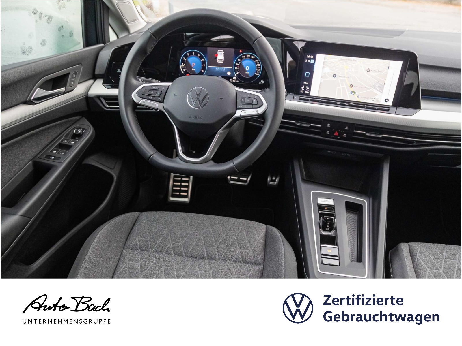 Volkswagen Golf VIII Variant 1.5 eTSI "MOVE" DSG Navi LED Standhzg Digital Cockpit ACC EPH