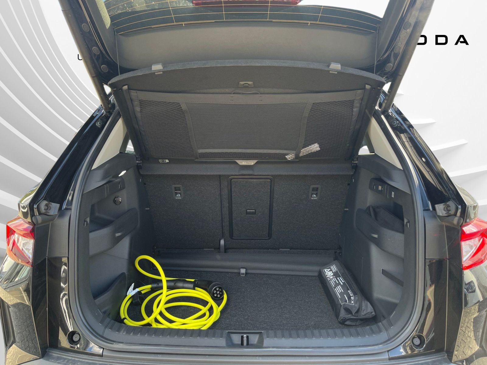 Skoda Elroq Navi LED Standhzg Standklima ACC EPH AHK