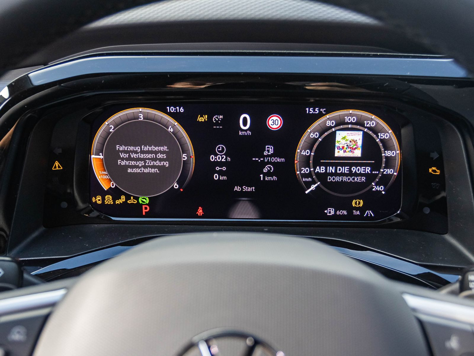 Volkswagen T7 Multivan "GOAL" kurz | Navi | AHK | Vis-aVis