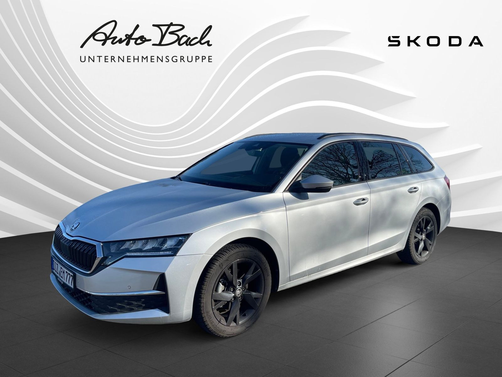 Skoda Octavia Combi 2.0 TDI Selection DSG Navi LED ACC