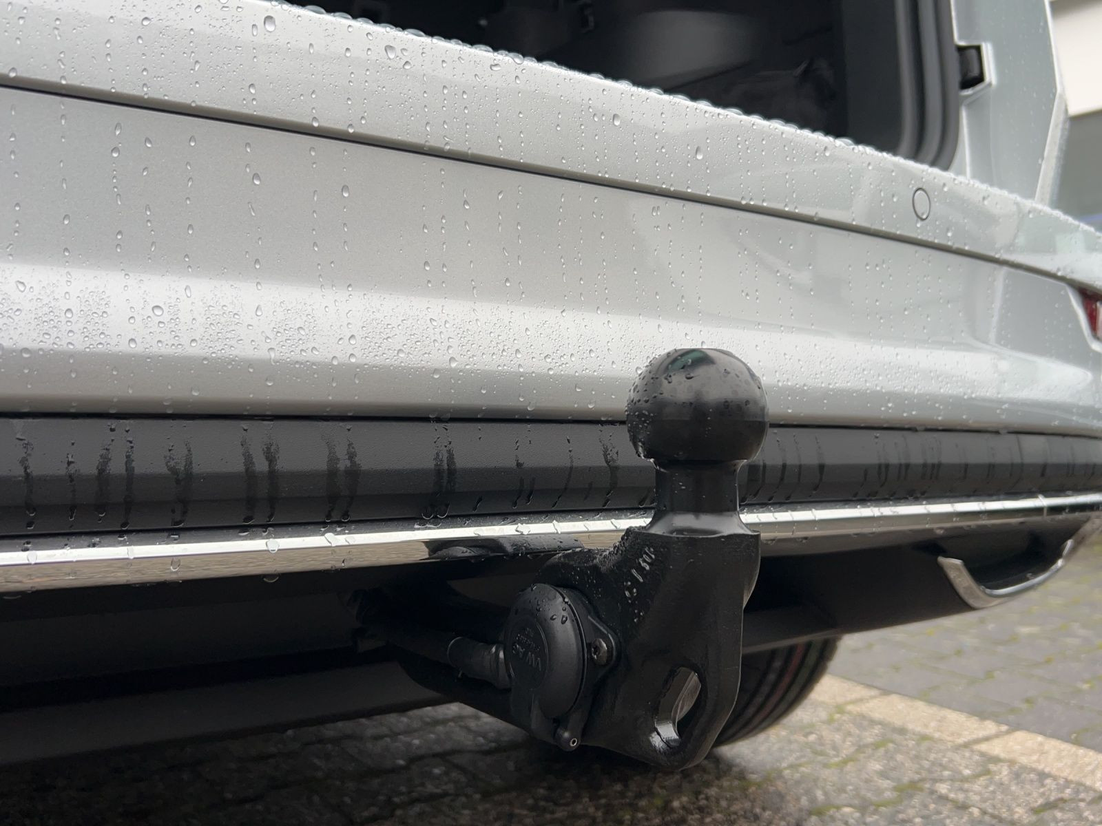 Skoda Karoq 2.0 TDI Sportline DSG 4x4 Navi LED ACC AHK