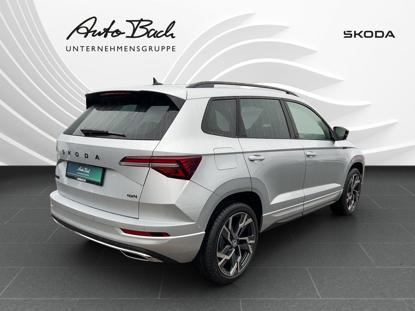 Skoda Karoq 2.0 TDI Sportline DSG 4x4 Navi LED ACC AHK